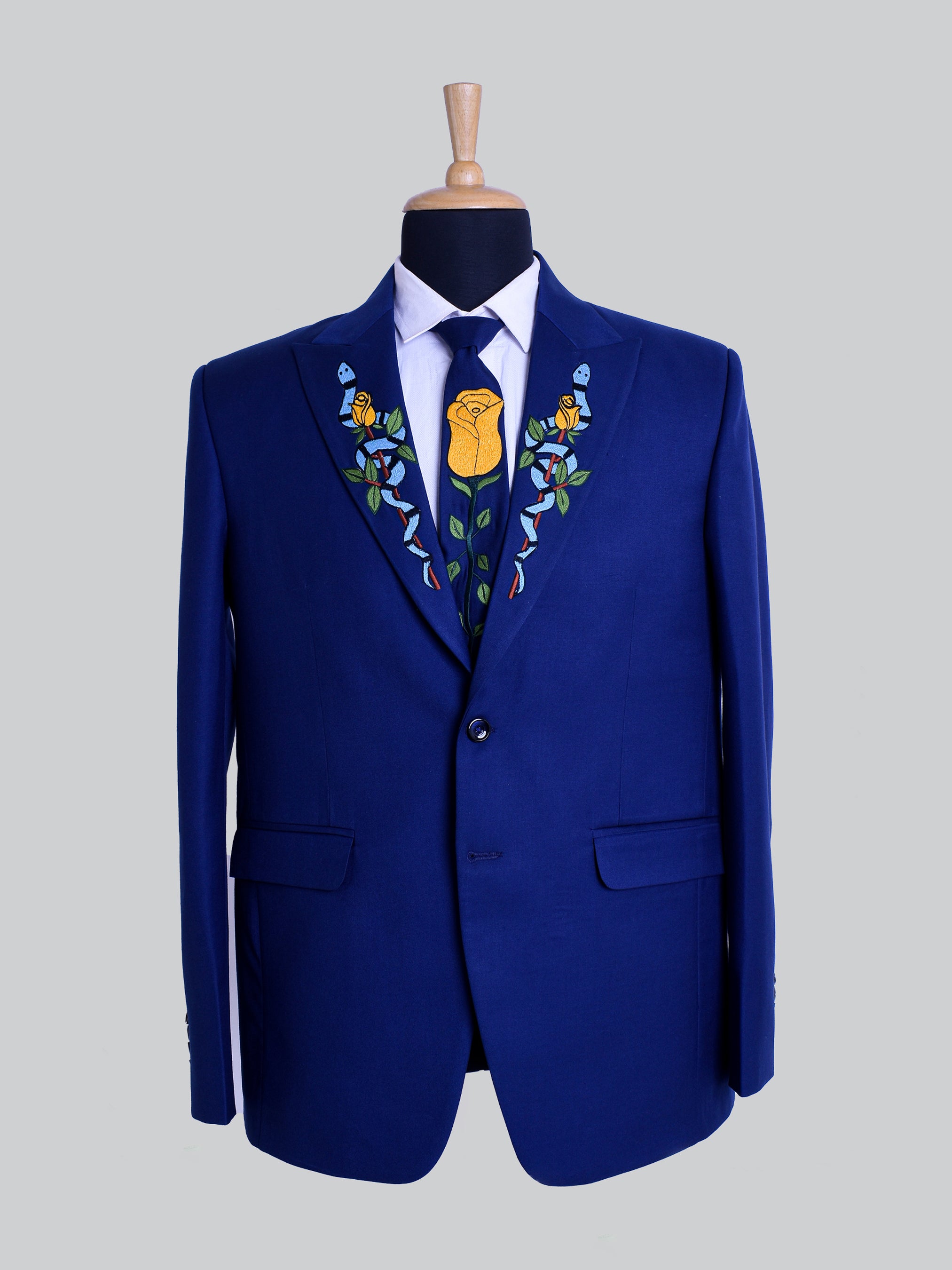 Snake Rose Suit