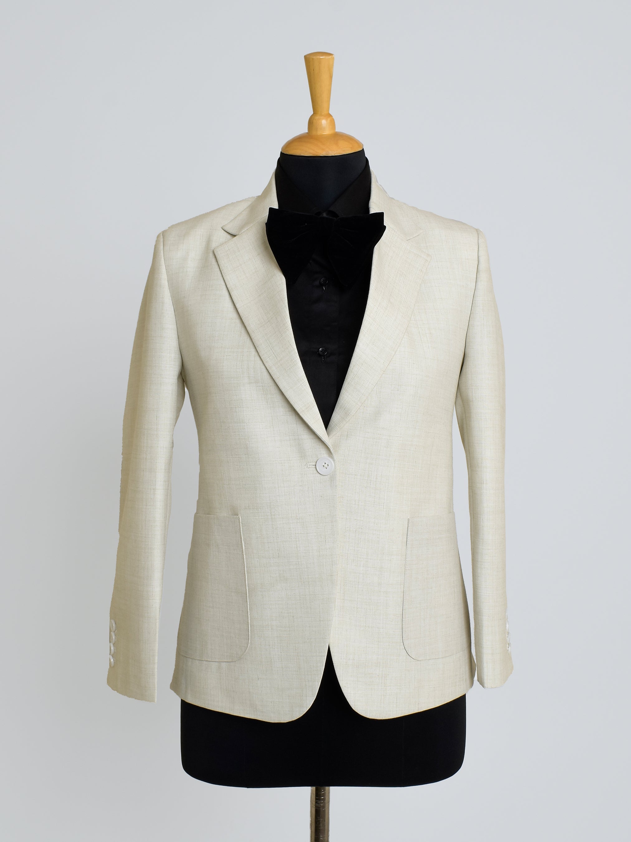 Former President Outfit