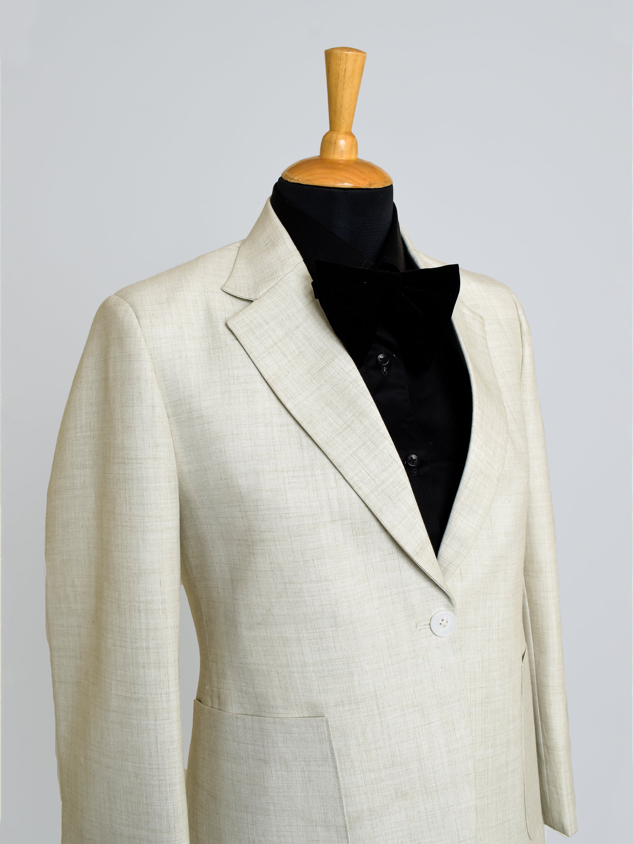 Former President Outfit