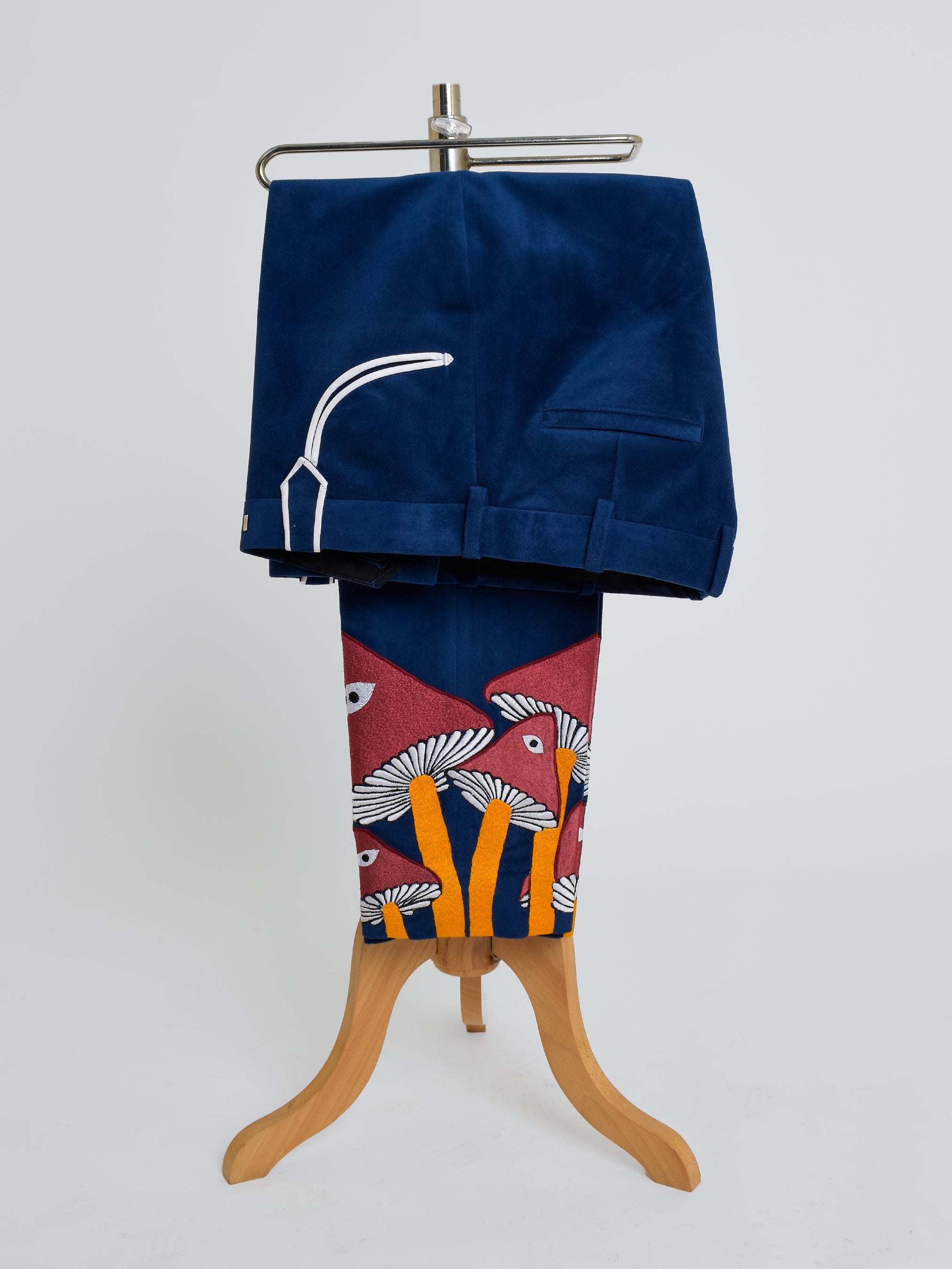 Heart Winning Western Suit