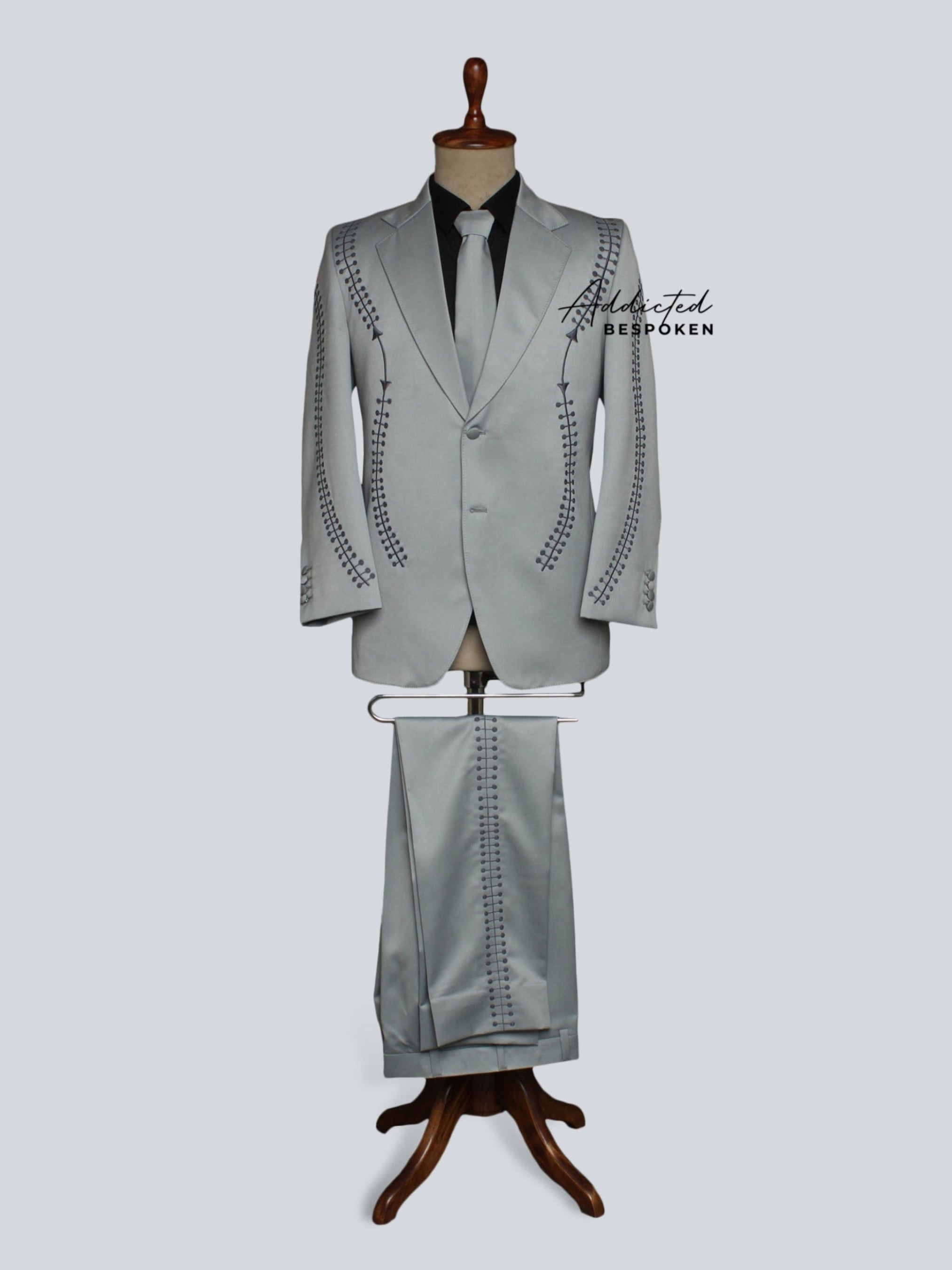 Western Suit, Embroidered Western Suits, Bespoke Wedding Suits, Wedding Men suits, Modern Groom Attire.