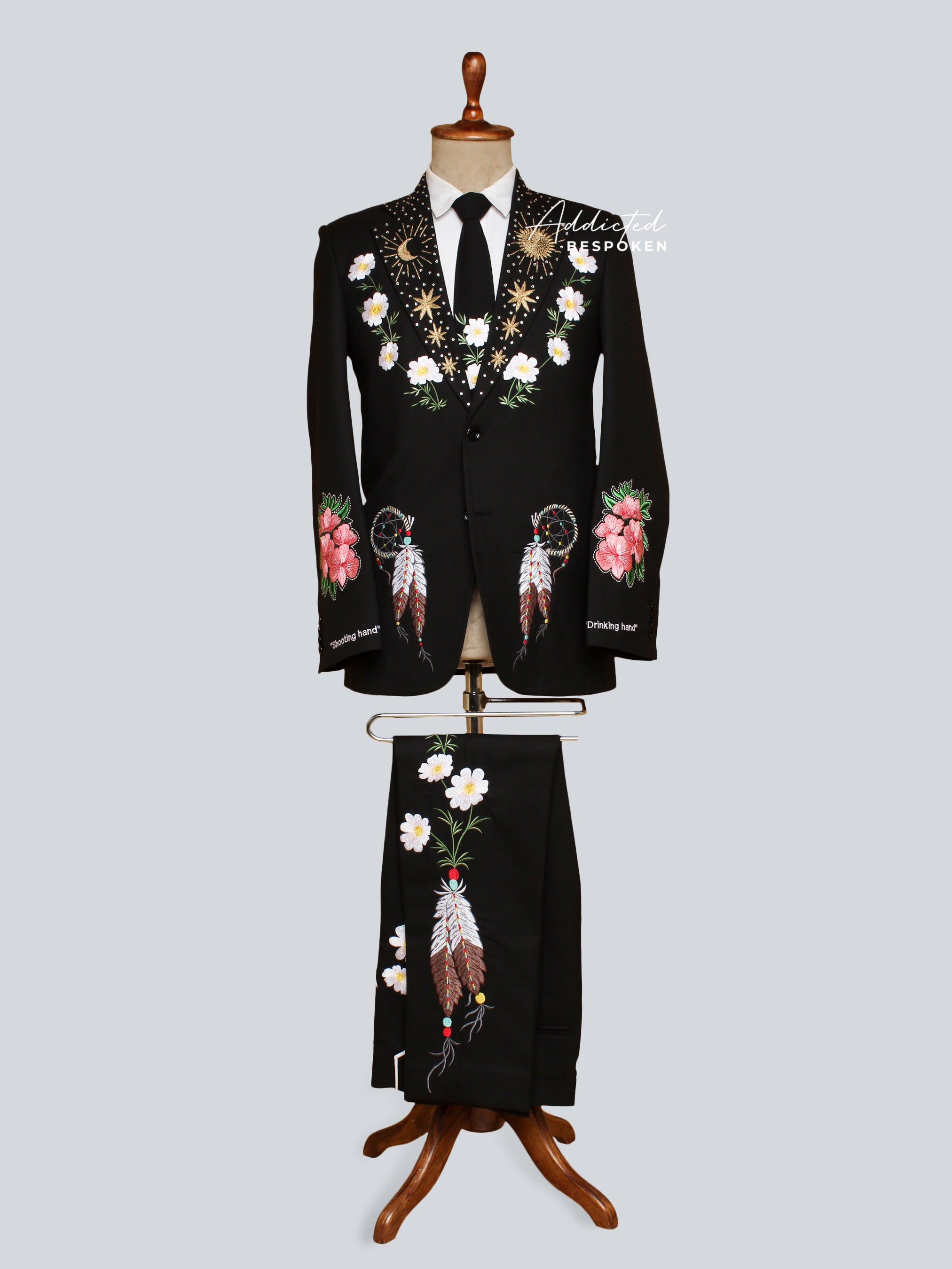 Western Suit, Embroidered Western Suits, Bespoke Wedding Suits, Wedding Men suits, Modern Groom Attire.
