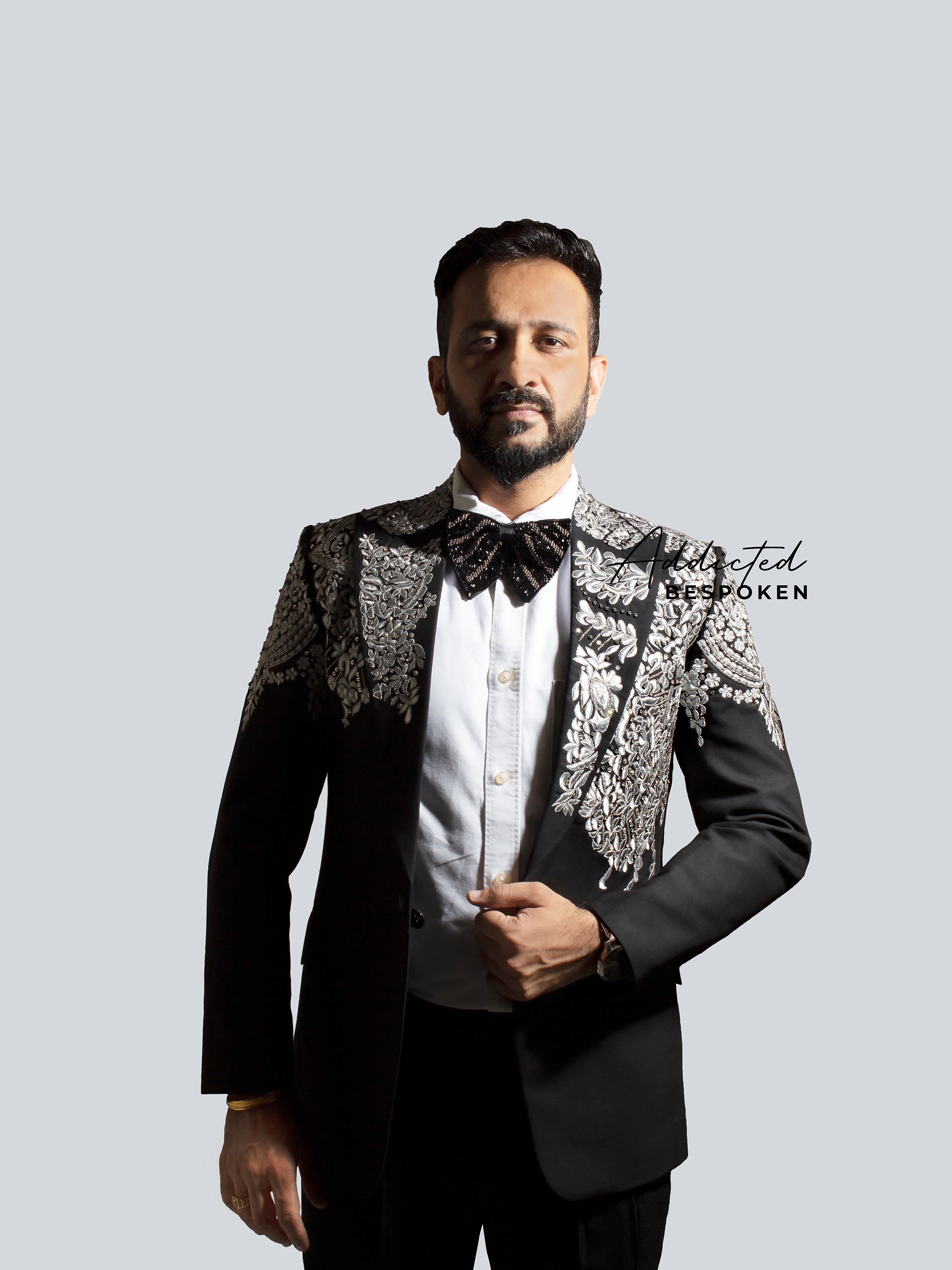 Western Suit, Embroidered Western Suits, Bespoke Wedding Suits, Wedding Men suits, Modern Groom Attire.