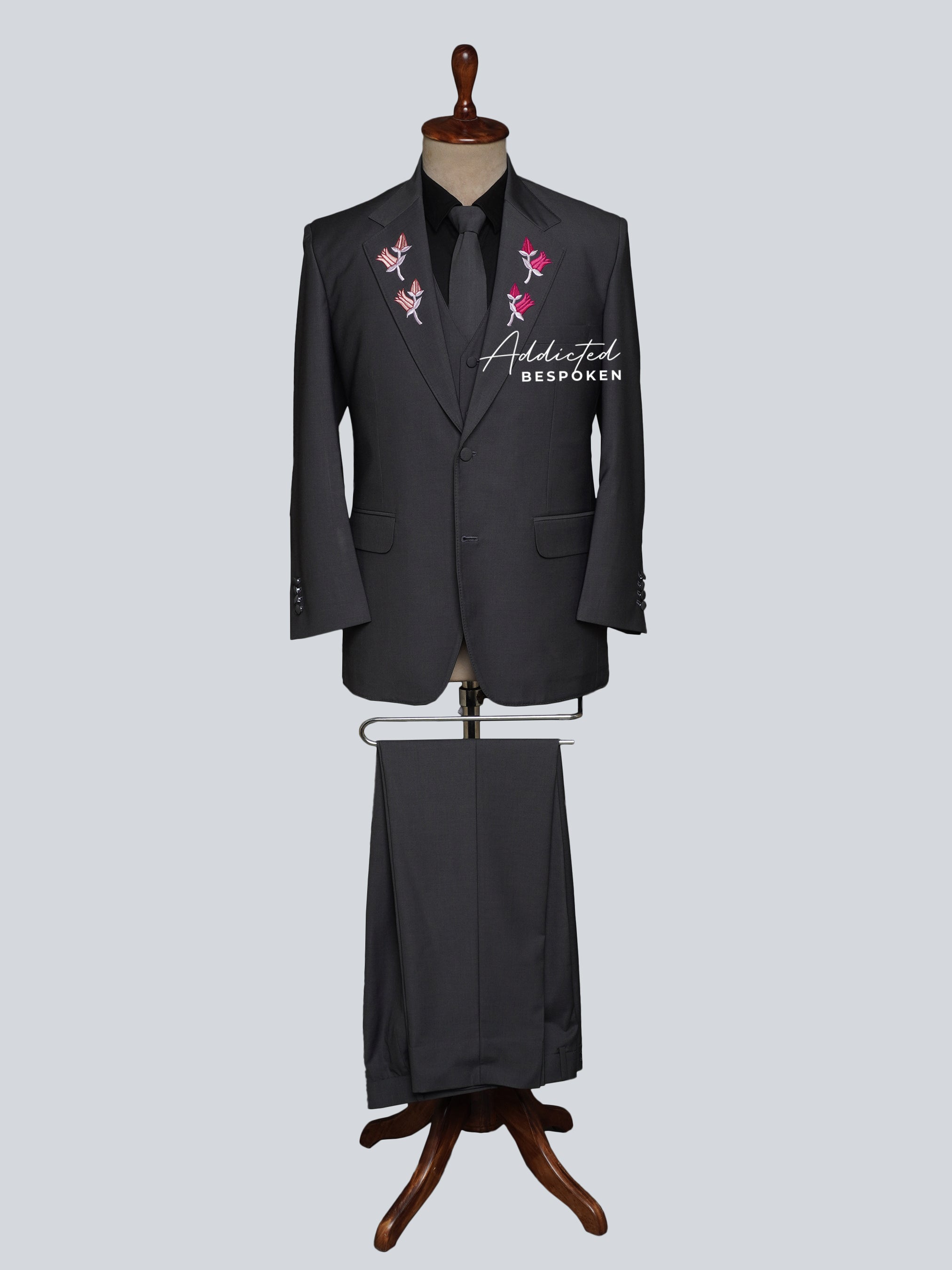 Western Suit, Embroidered Western Suits, Bespoke Wedding Suits, Wedding Men suits, Modern Groom Attire.