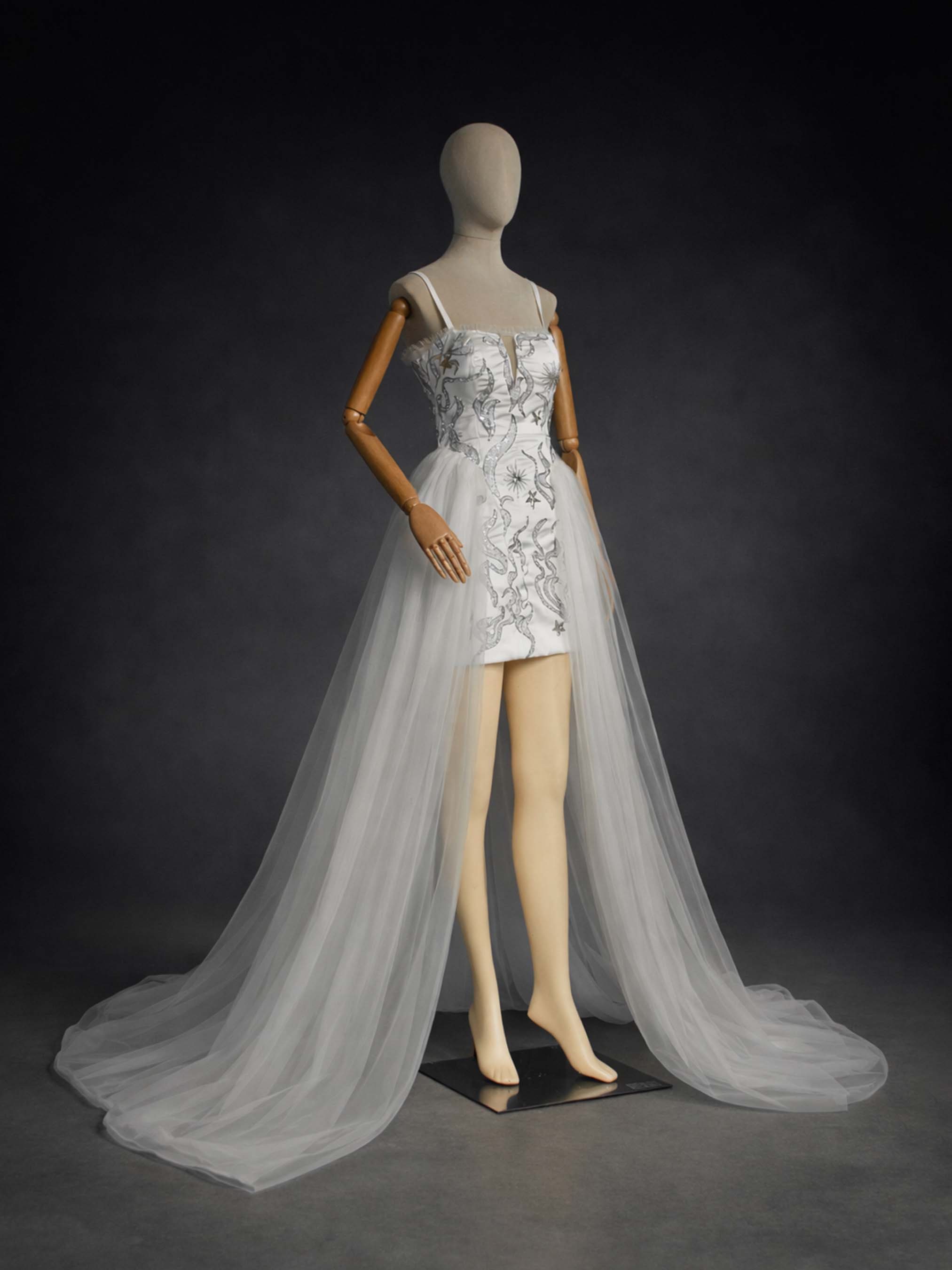 Alien Fairytale Bridal Dress Addicted Bespoken