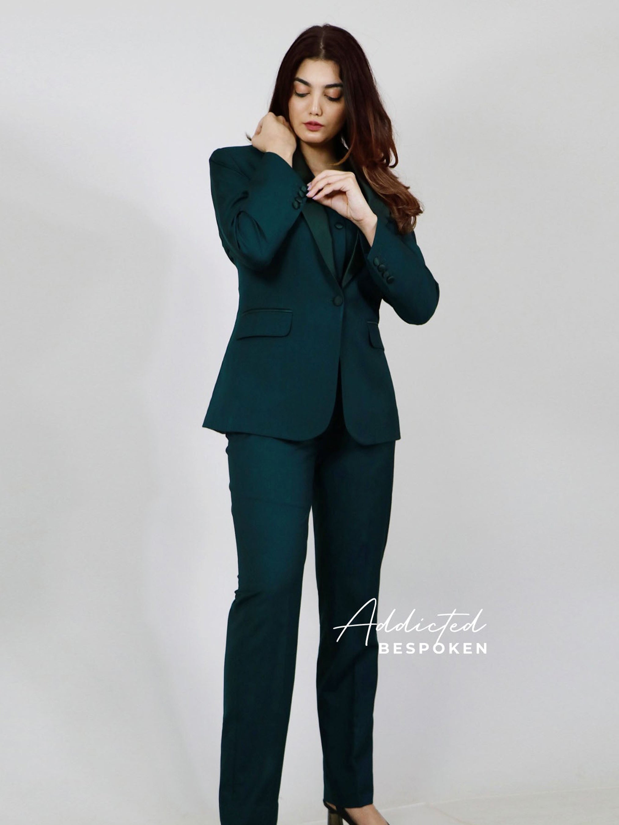 Chic Signature Ensemble Addicted Bespoken