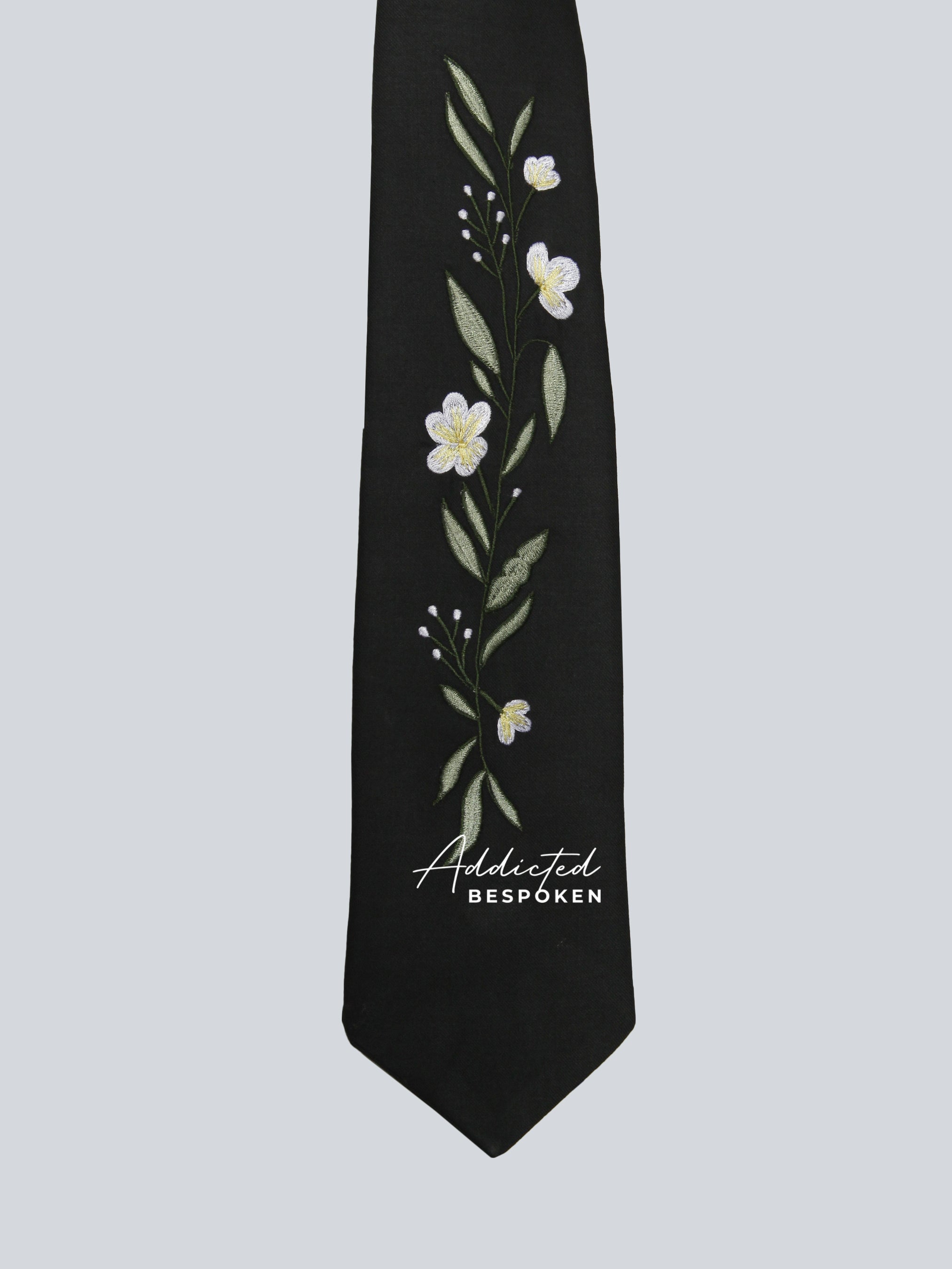 Floral Embroidered Lapel Suit