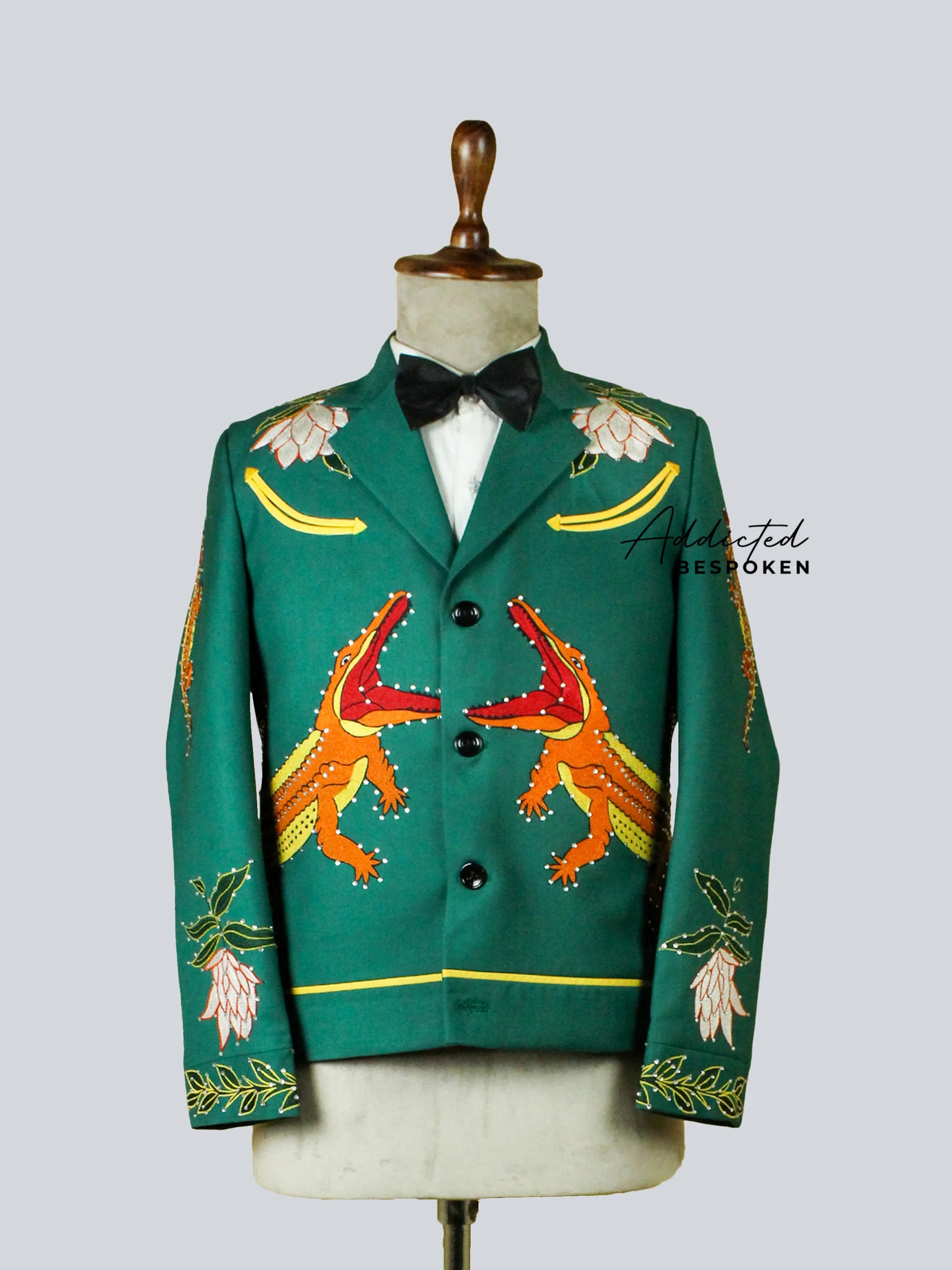 Western Suit, Embroidered Western Suits, Bespoke Wedding Suits, Wedding Men suits, Modern Groom Attire.