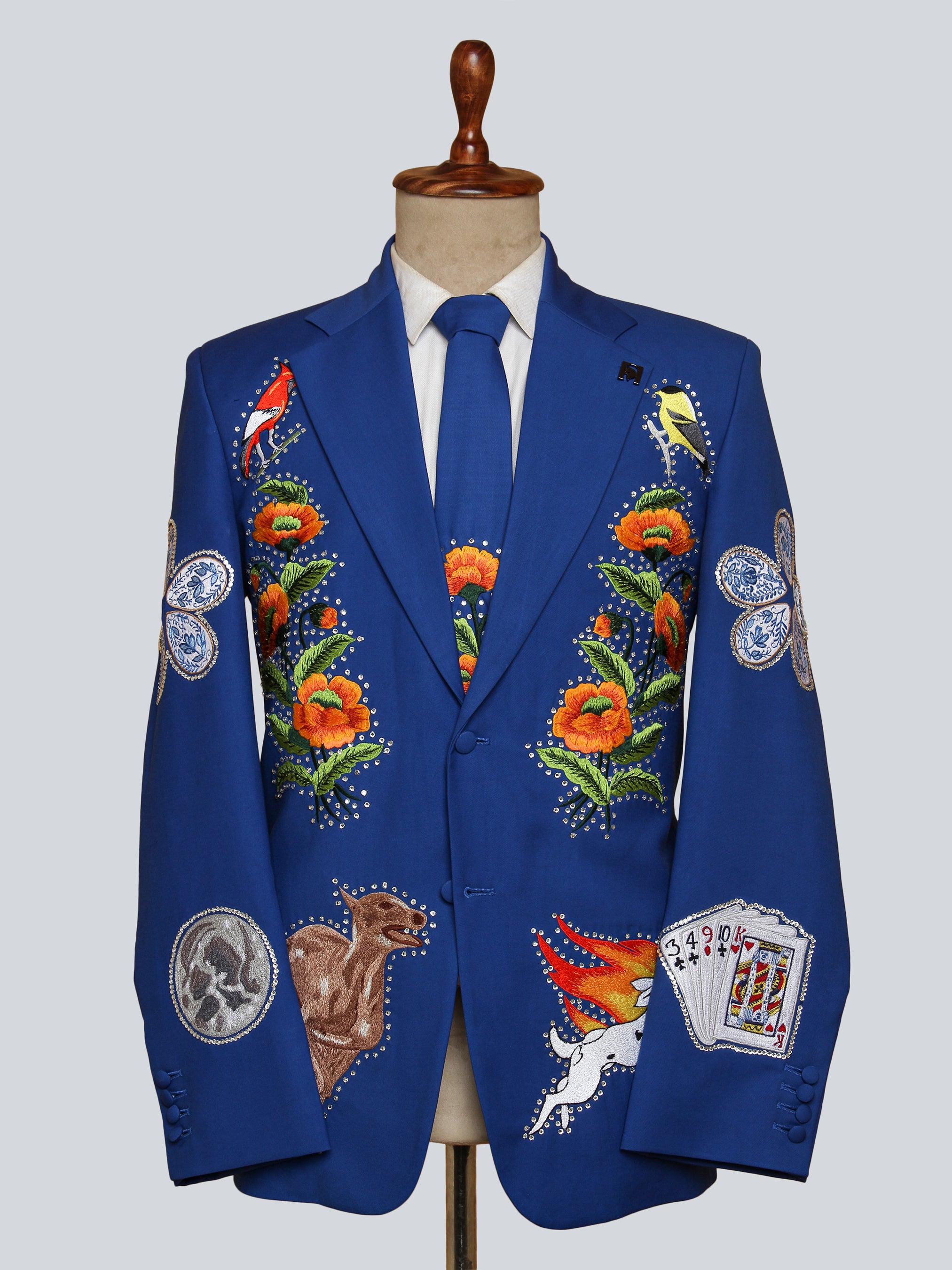 Western Suit, Embroidered Western Suits, Bespoke Wedding Suits, Wedding Men suits, Modern Groom Attire.