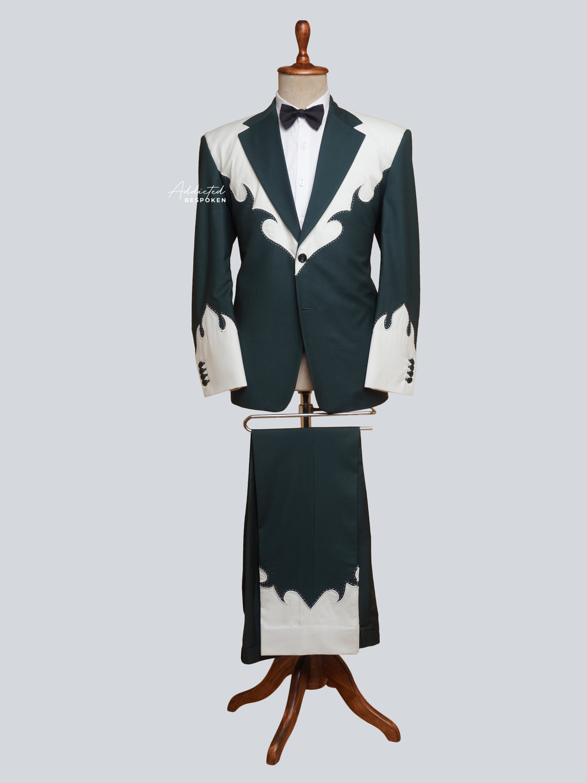Western Suit, Embroidered Western Suits, Bespoke Wedding Suits, Wedding Men suits, Modern Groom Attire.