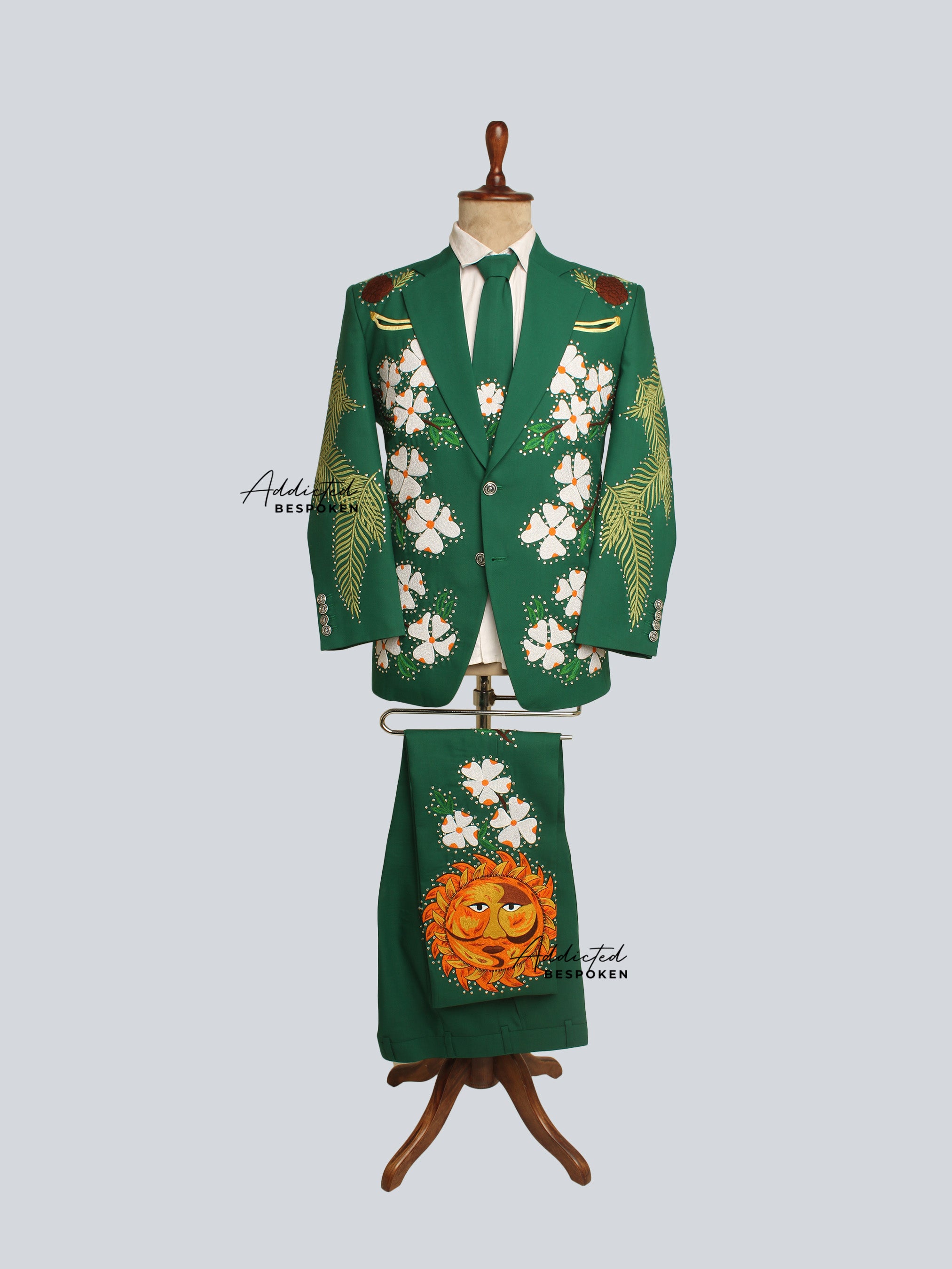 Western Suit, Embroidered Western Suits, Bespoke Wedding Suits, Wedding Men suits, Modern Groom Attire.