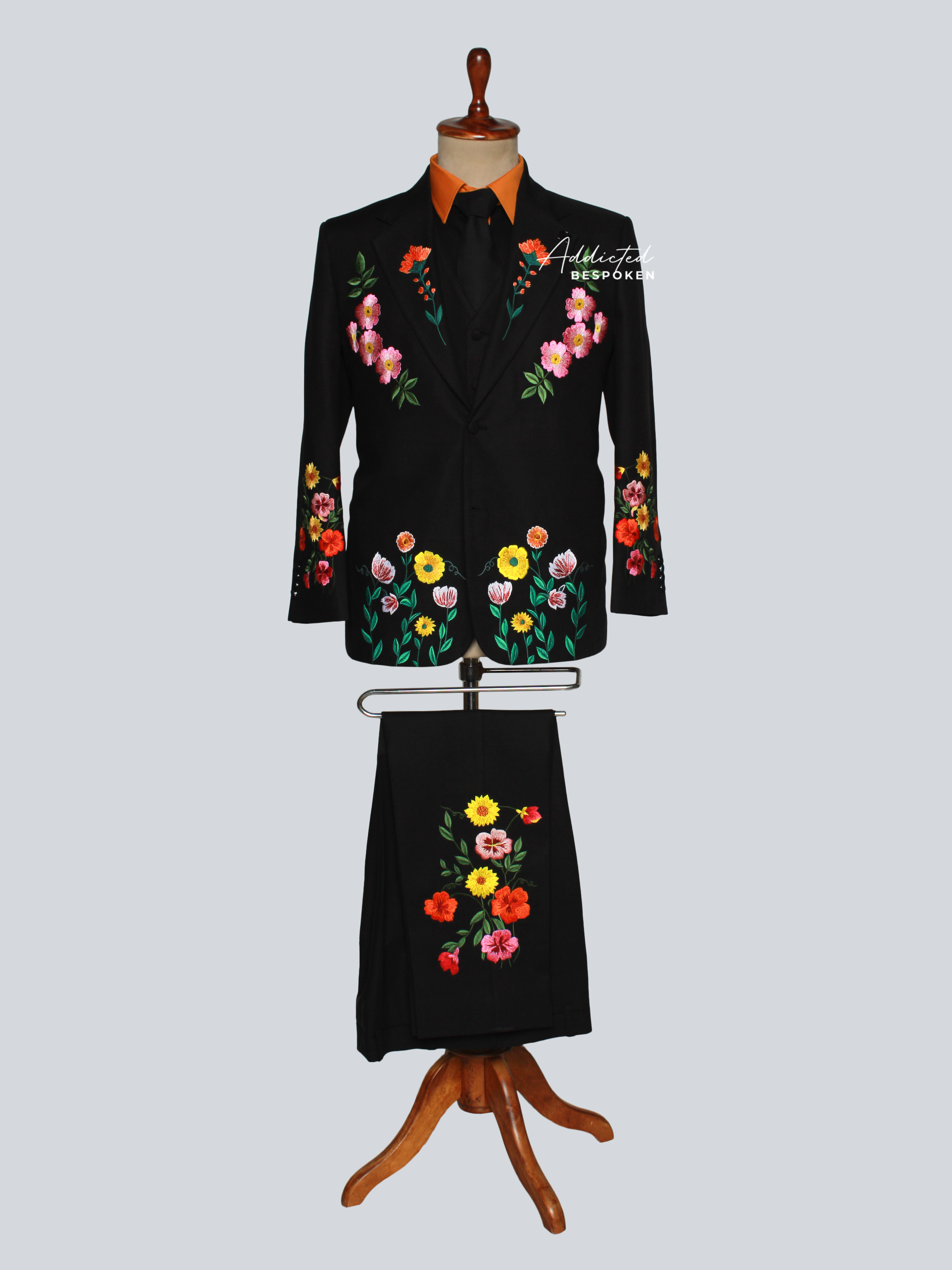 Blossom Heritage Suit