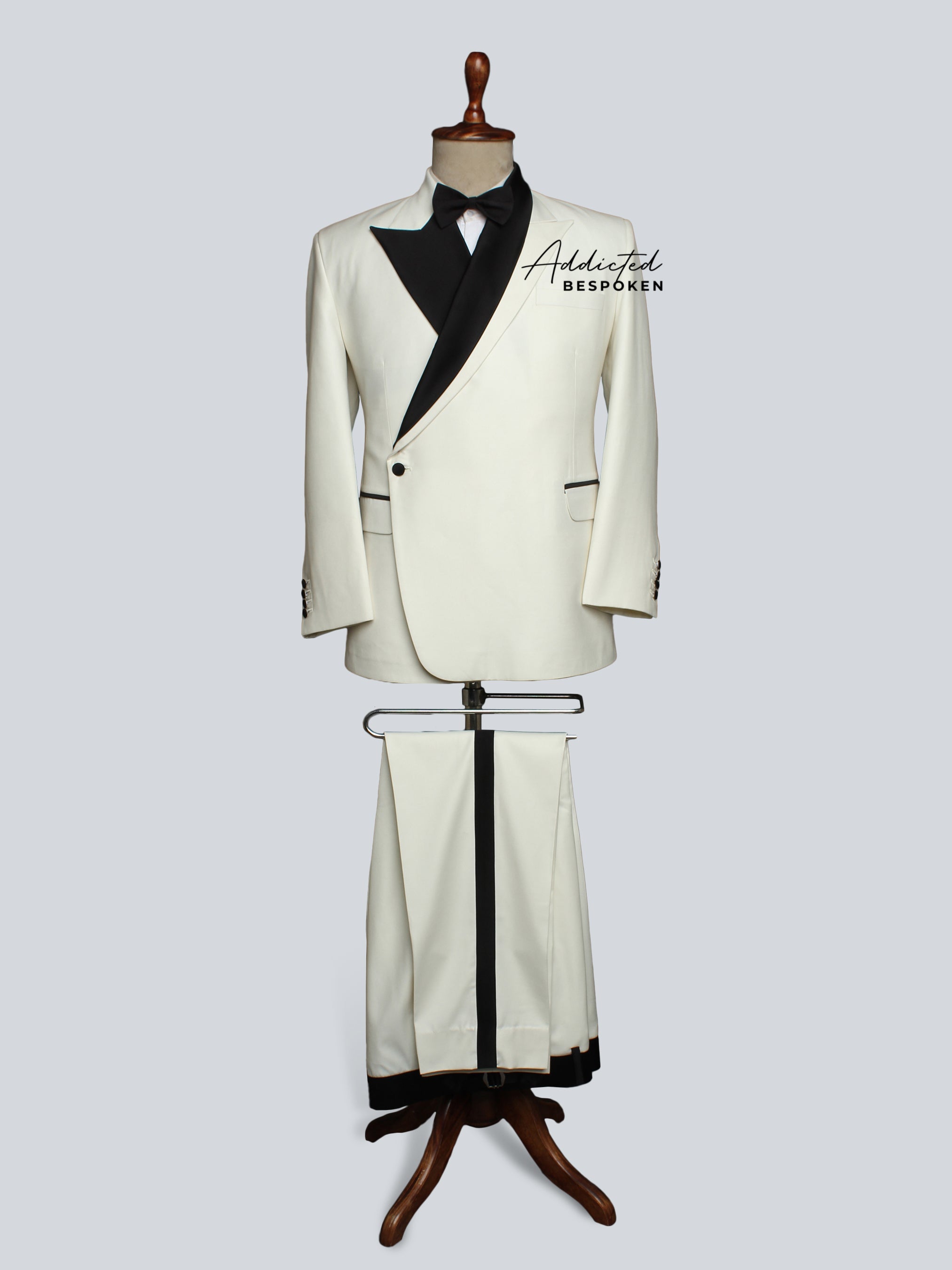 Custom suits, Bespoke Suits, Tailored clothing, Men's custom suits, Tailorman suits.