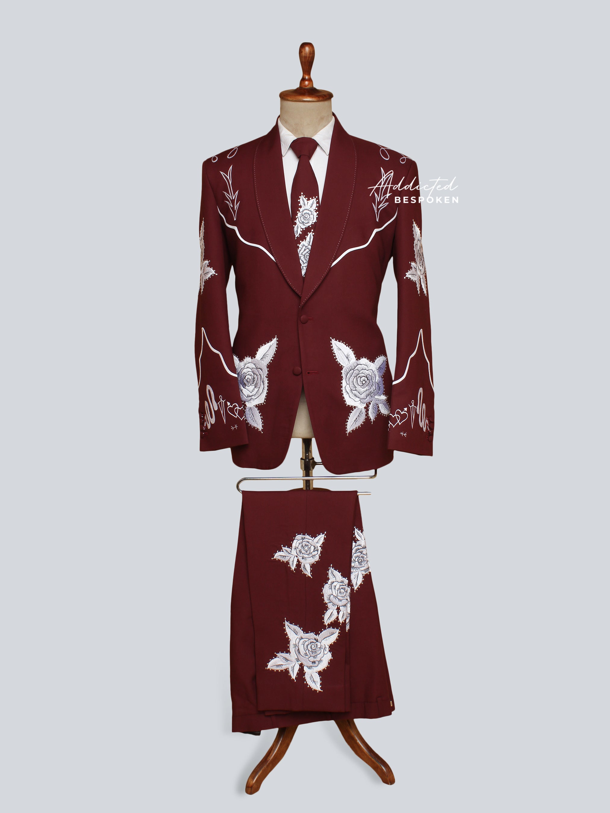 Western Suit, Embroidered Western Suits, Bespoke Wedding Suits, Wedding Men suits, Modern Groom Attire.