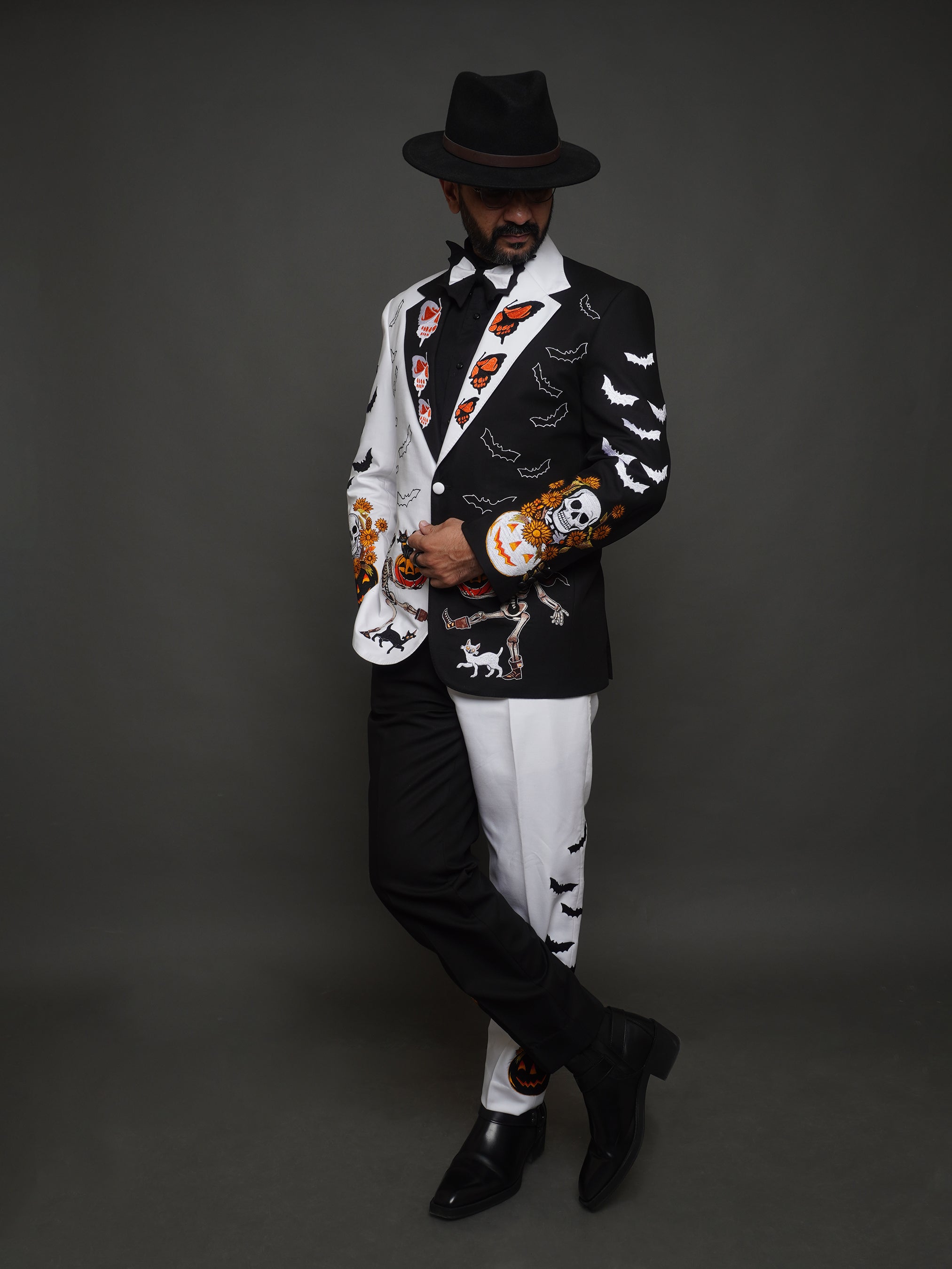 Halloween Party Suit (CLS)