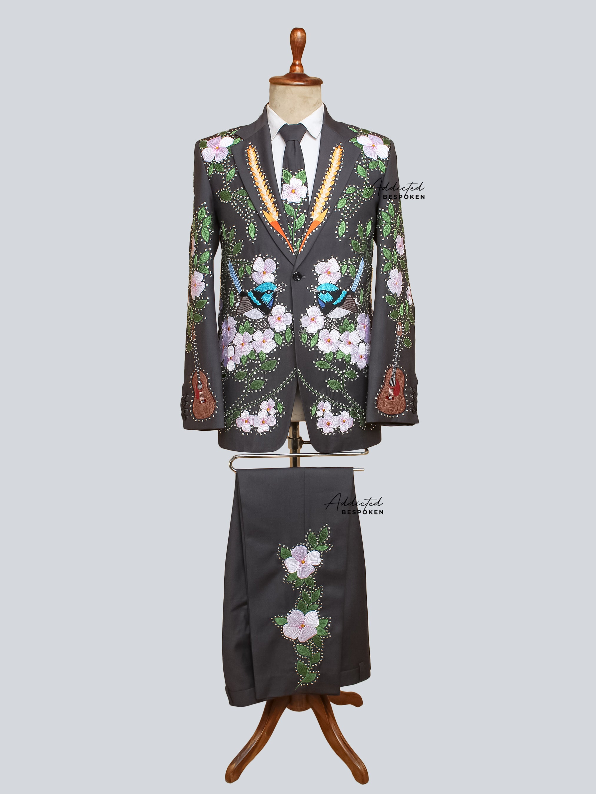 Western Suit, Embroidered Western Suits, Bespoke Wedding Suits, Wedding Men suits, Modern Groom Attire.