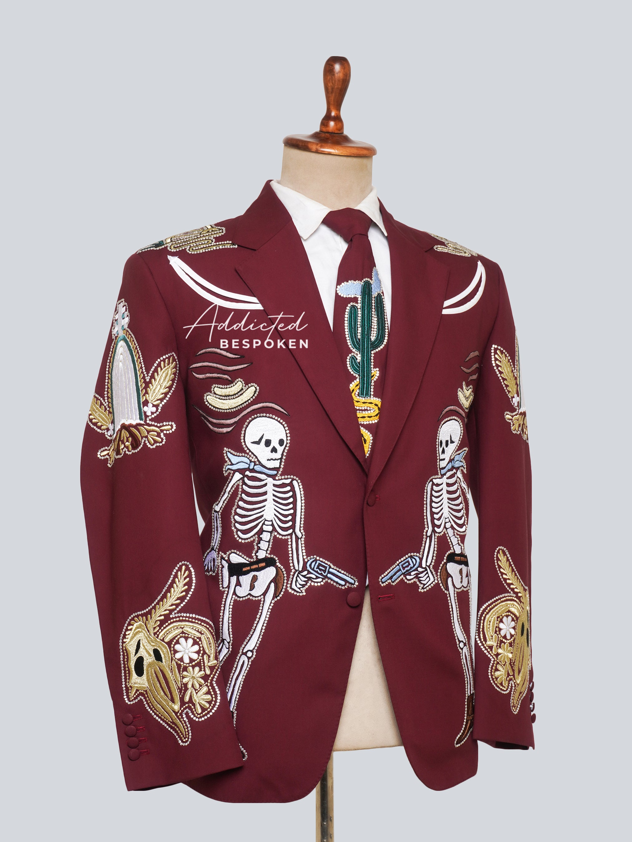 Western Suit, Embroidered Western Suits, Bespoke Wedding Suits, Wedding Men suits, Modern Groom Attire.