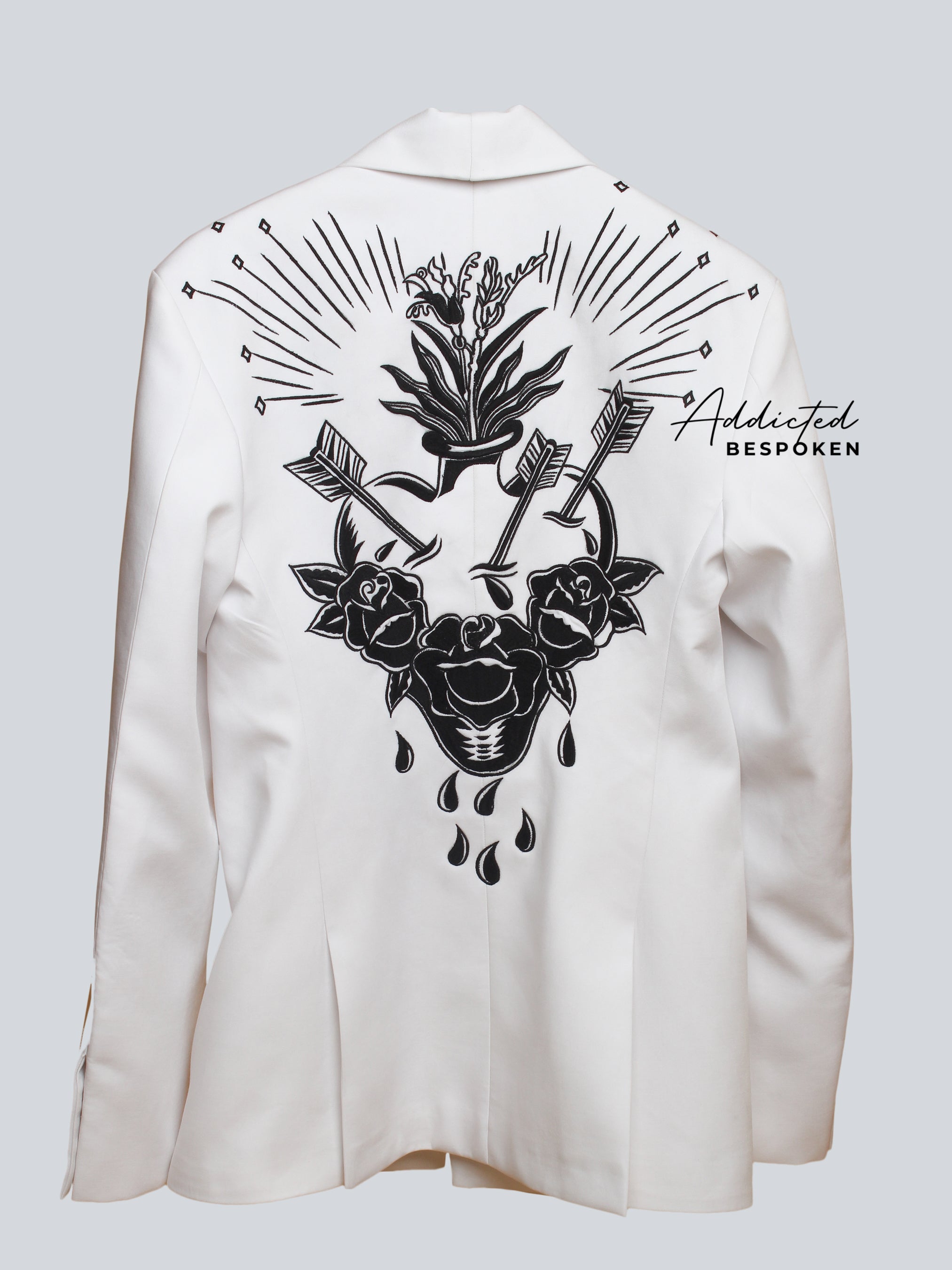 Western Suit, Embroidered Western Suits, Bespoke Wedding Suits, Wedding Men suits, Modern Groom Attire.