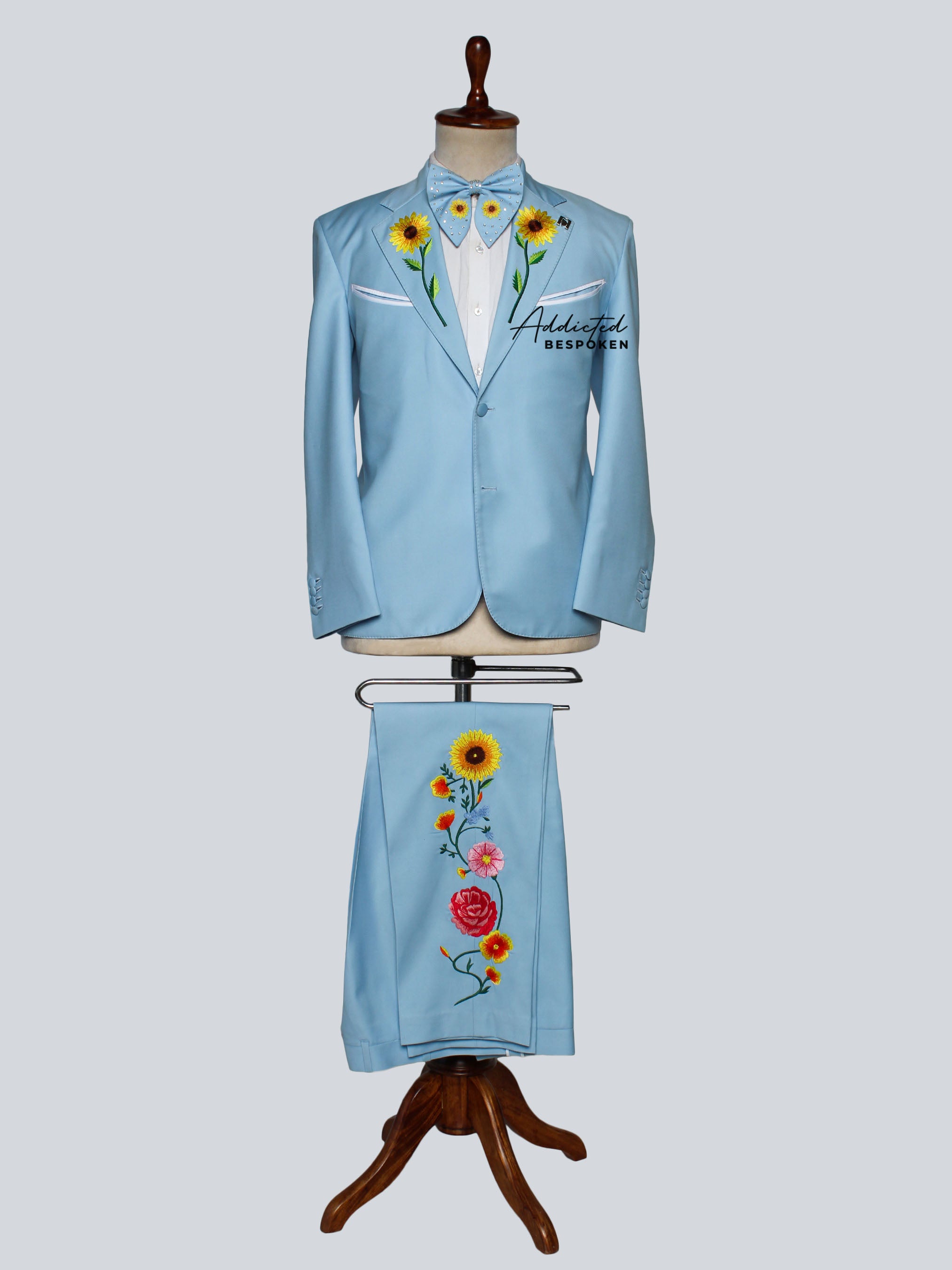 Wildflower Charm Embroidered Suit