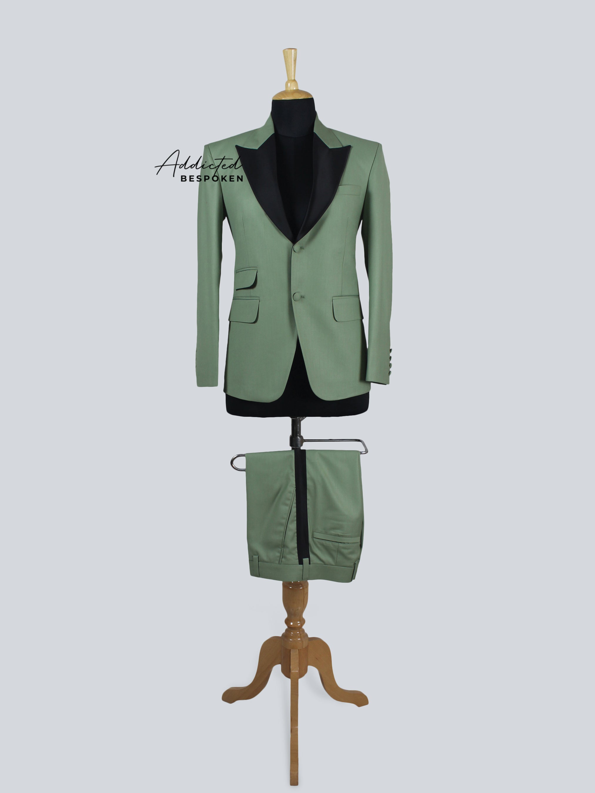 Custom suits, Bespoke Suits, Tailored clothing, Men's custom suits, Tailorman suits.