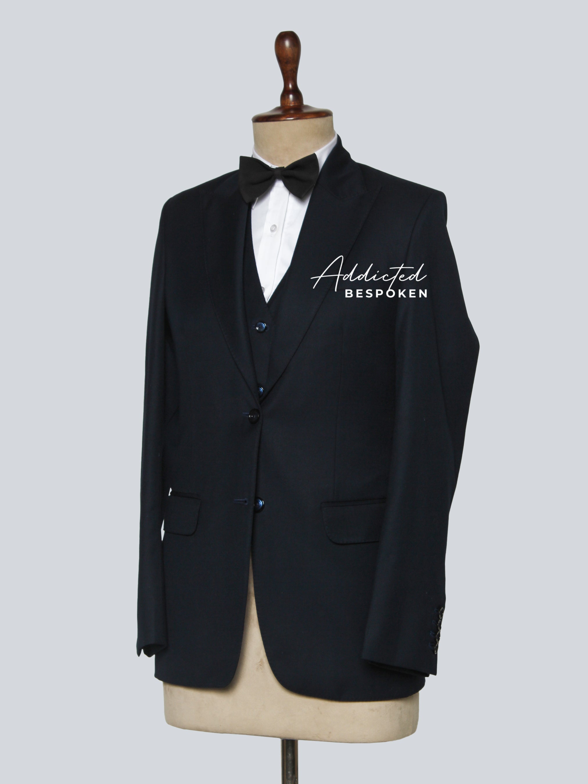 Signature classic formal suit side view - Addicted Bespoken
