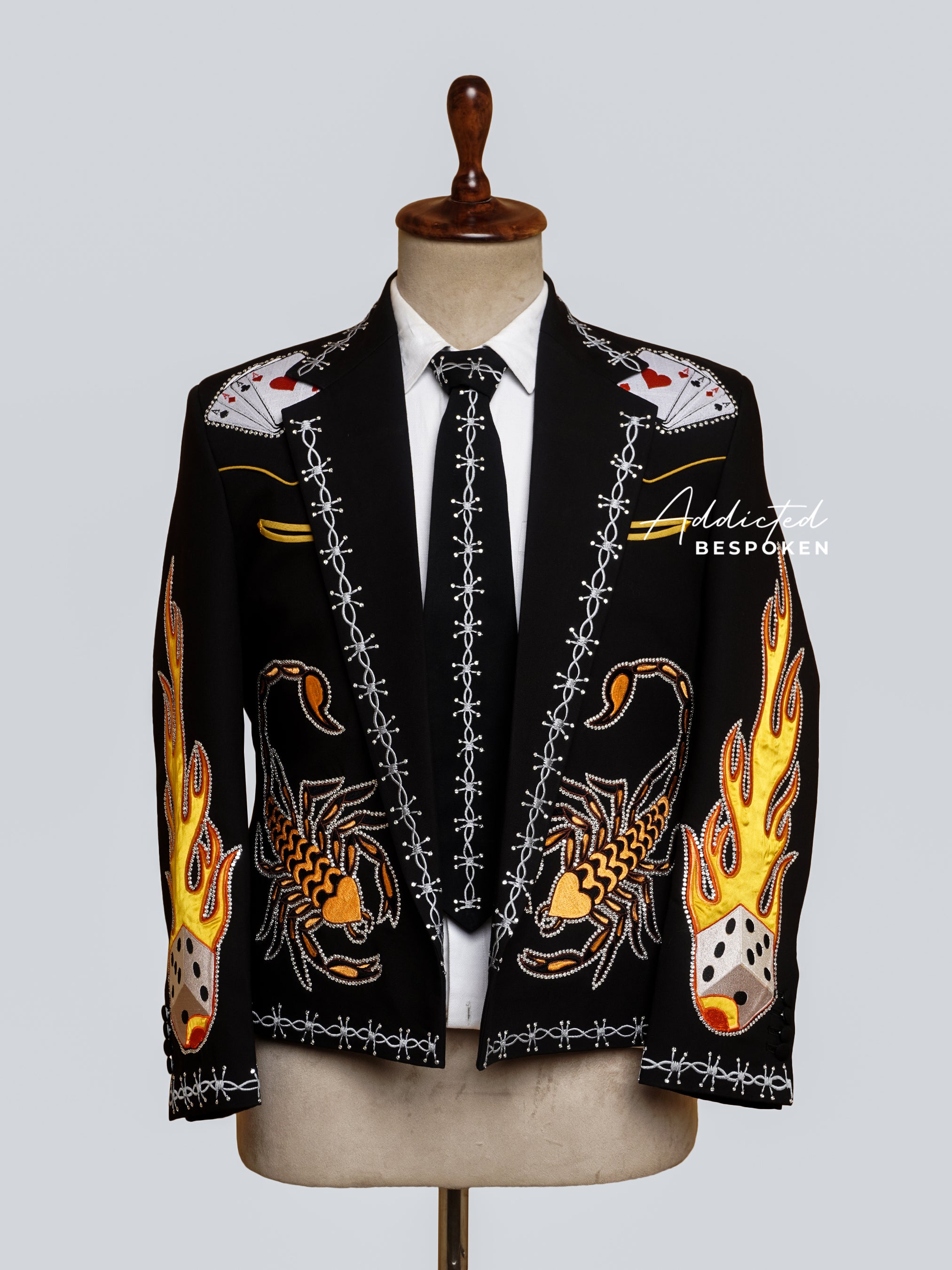 Western Suit, Embroidered Western Suits, Bespoke Wedding Suits, Wedding Men suits, Modern Groom Attire.