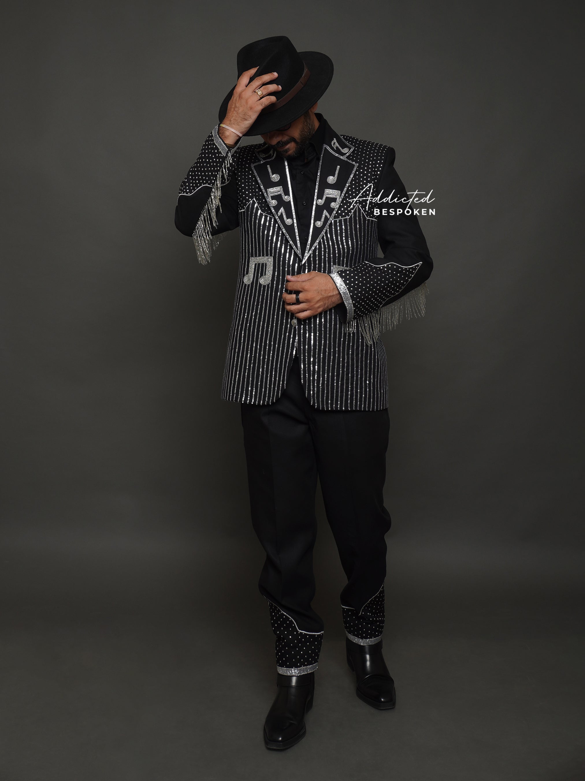 Moonlight Sparkle Strings Suit