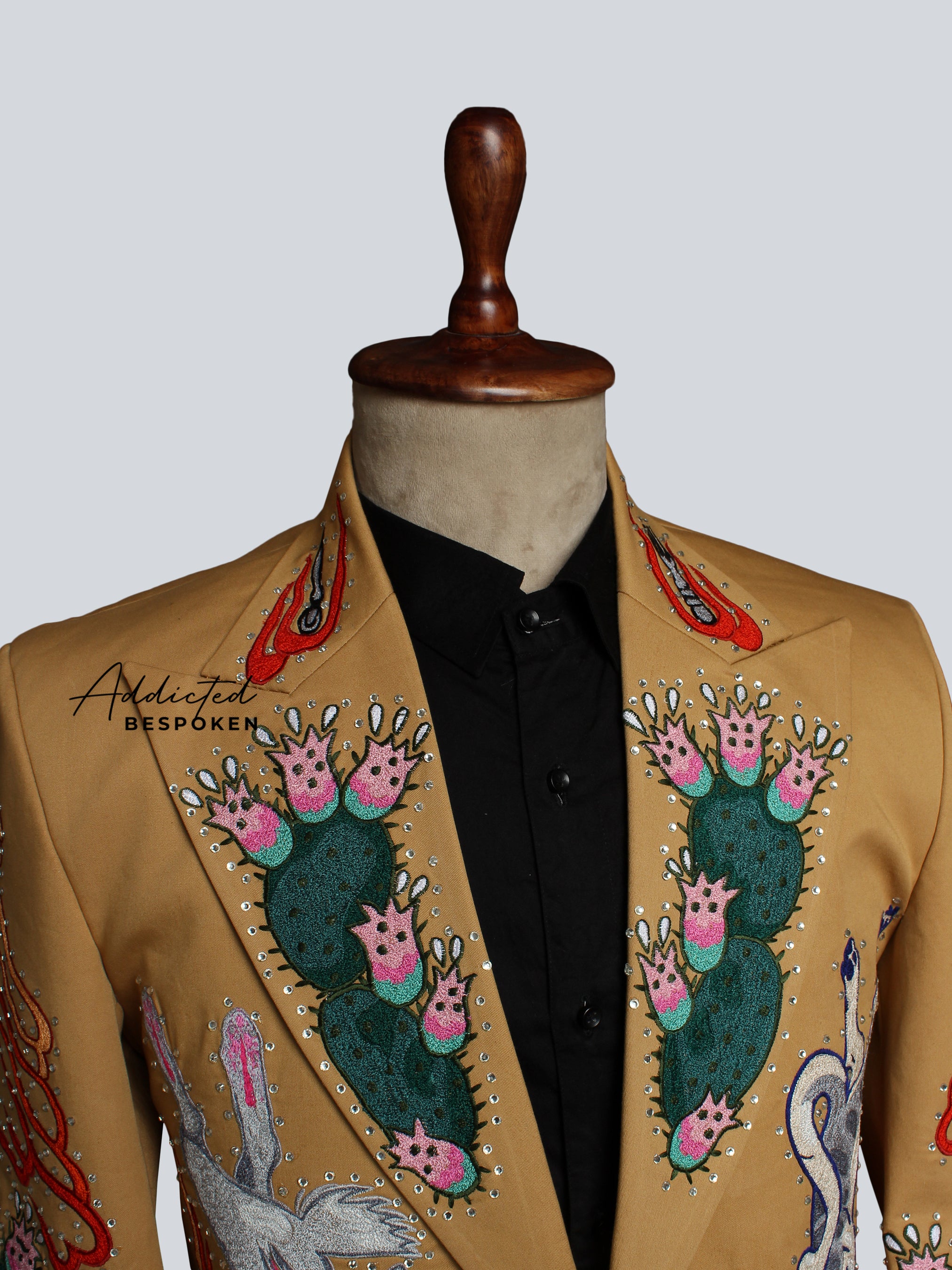 Western Suit, Embroidered Western Suits, Bespoke Wedding Suits, Wedding Men suits, Modern Groom Attire.