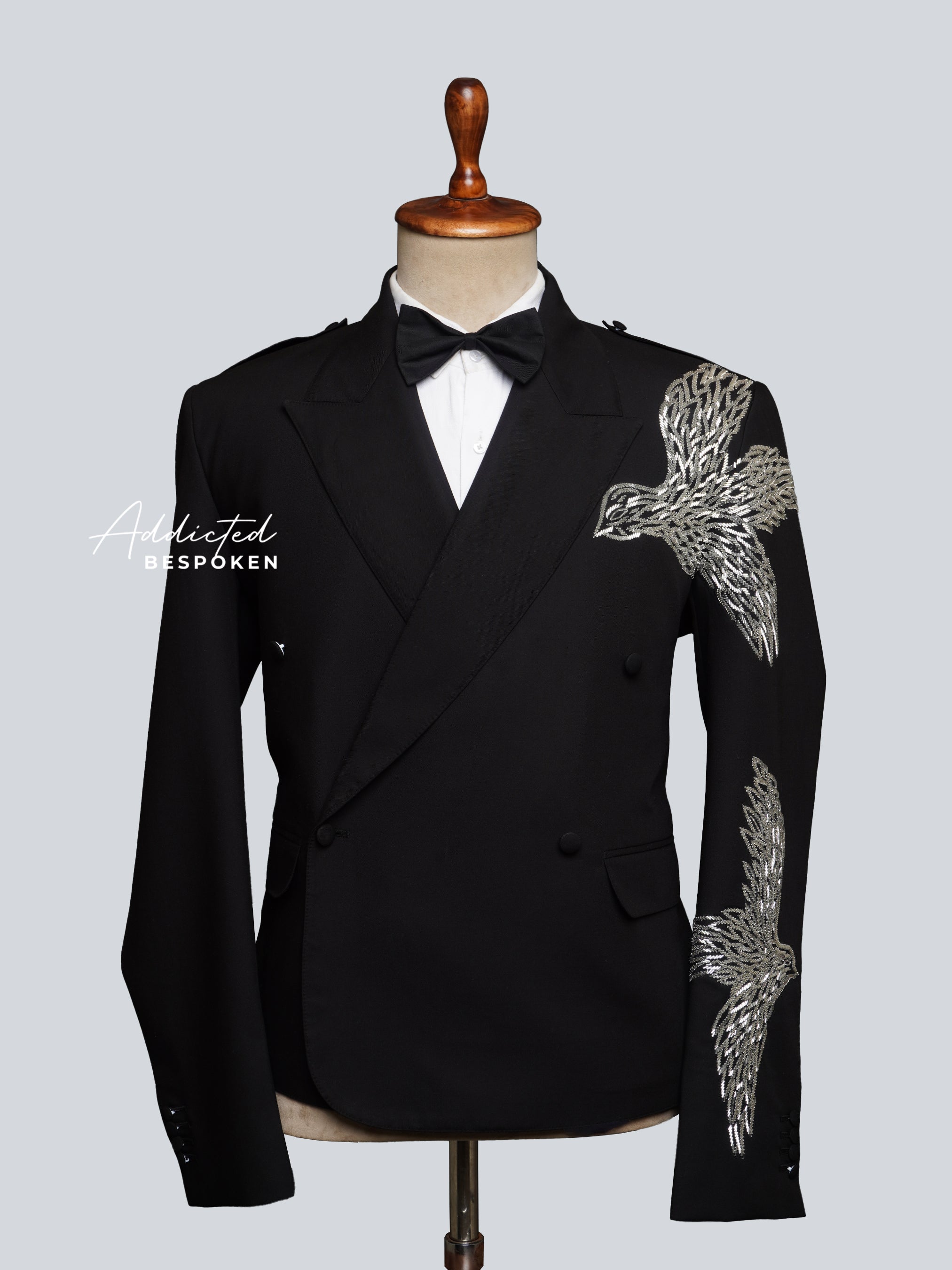 Western Suit, Embroidered Western Suits, Bespoke Wedding Suits, Wedding Men suits, Modern Groom Attire.