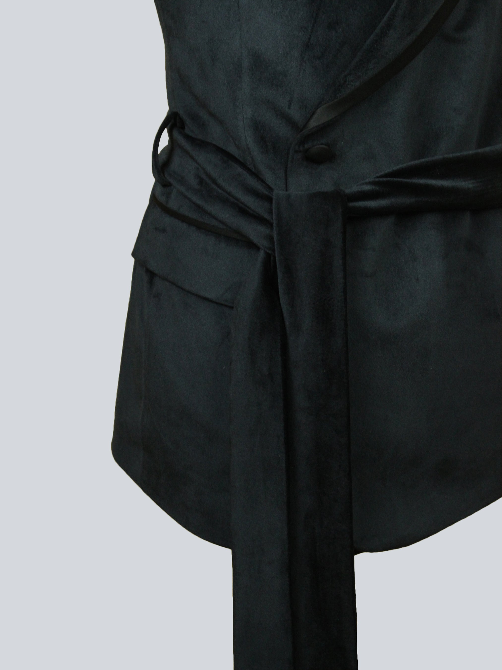 Midnight Regal Peak Lapel Suit Addicted Bespoken