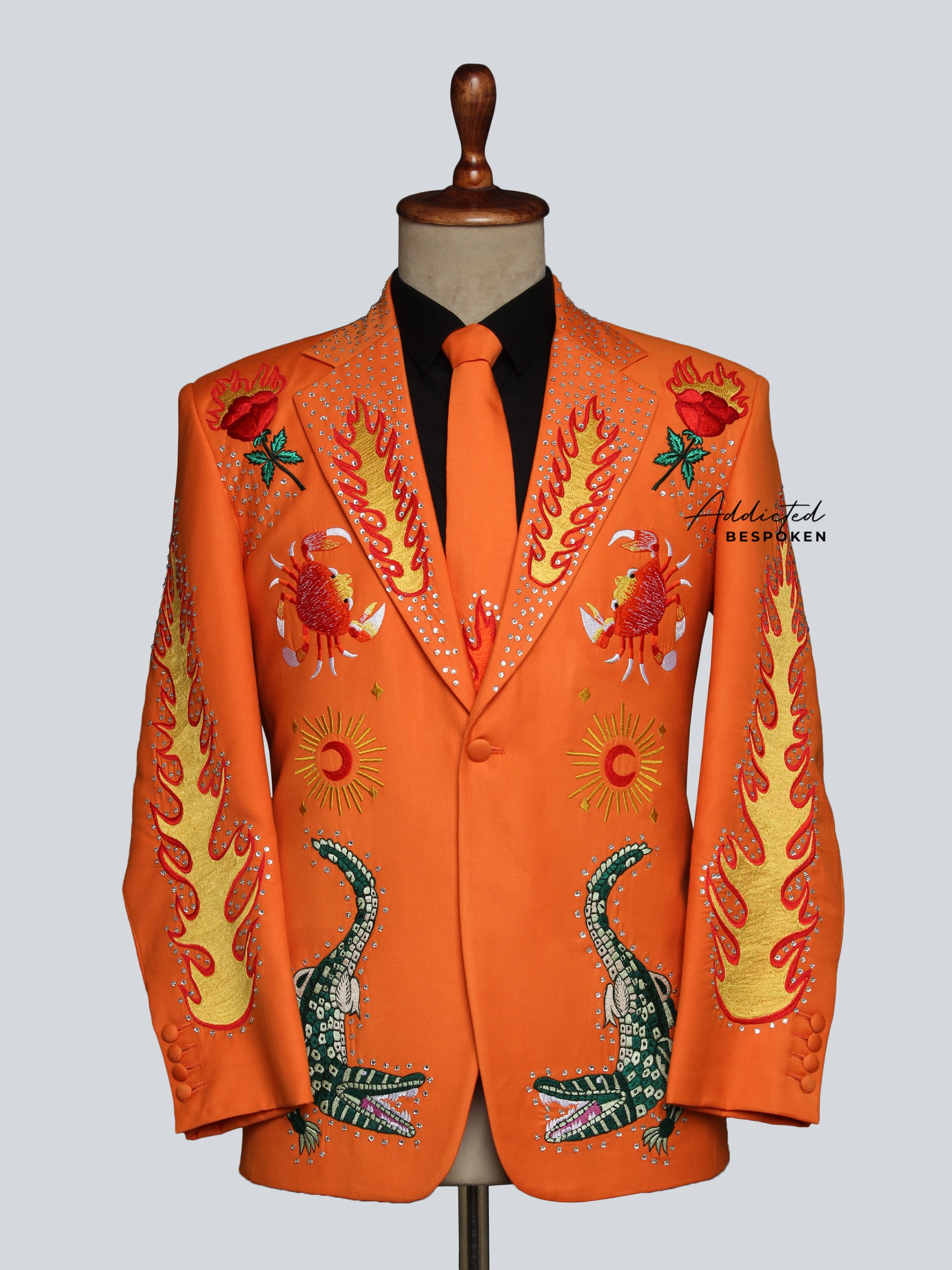 Western Suit, Embroidered Western Suits, Bespoke Wedding Suits, Wedding Men suits, Modern Groom Attire.