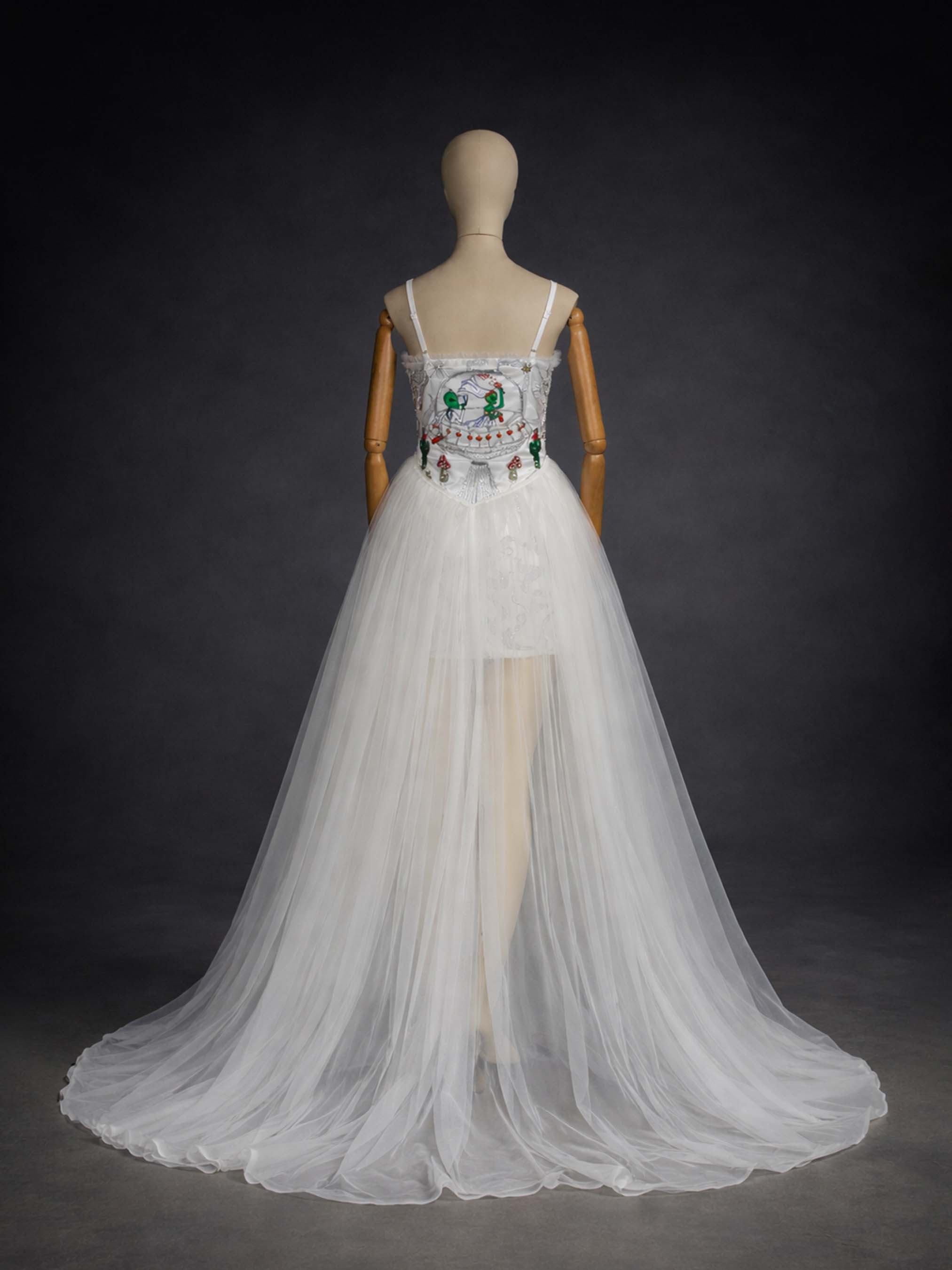 Alien Fairytale Bridal Dress Addicted Bespoken