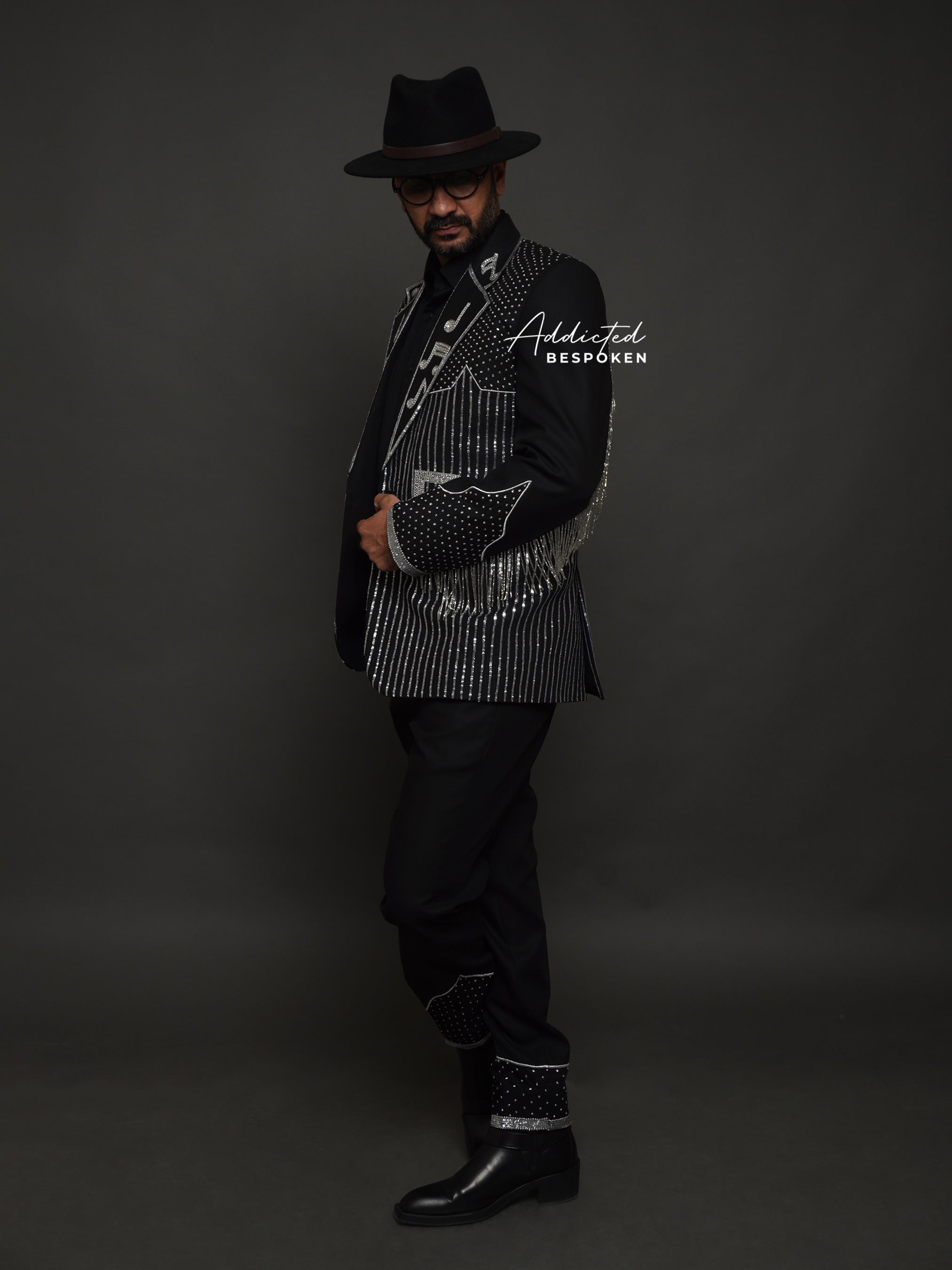 Moonlight Sparkle Strings Suit