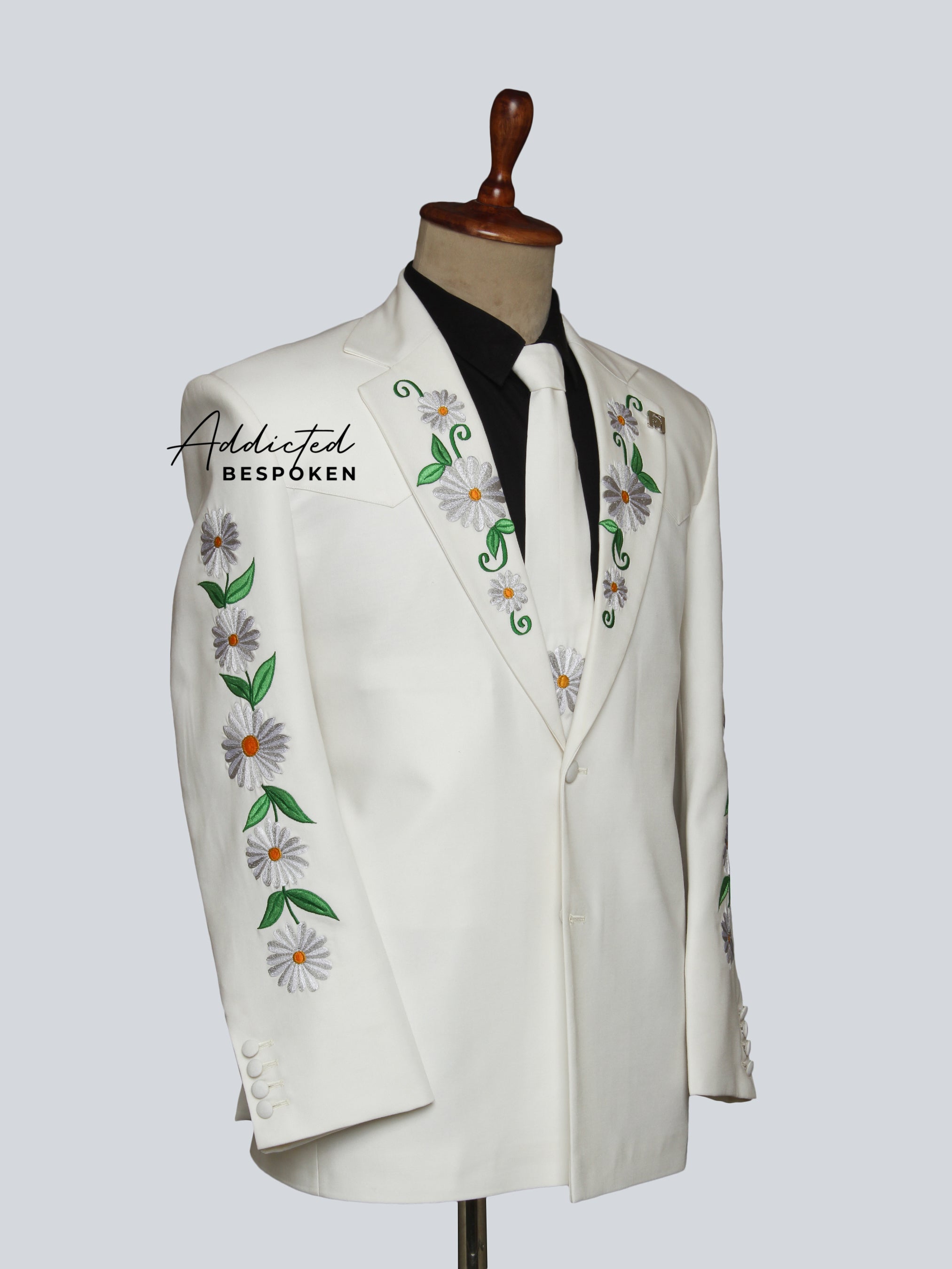 Western Suit, Embroidered Western Suits, Bespoke Wedding Suits, Wedding Men suits, Modern Groom Attire.