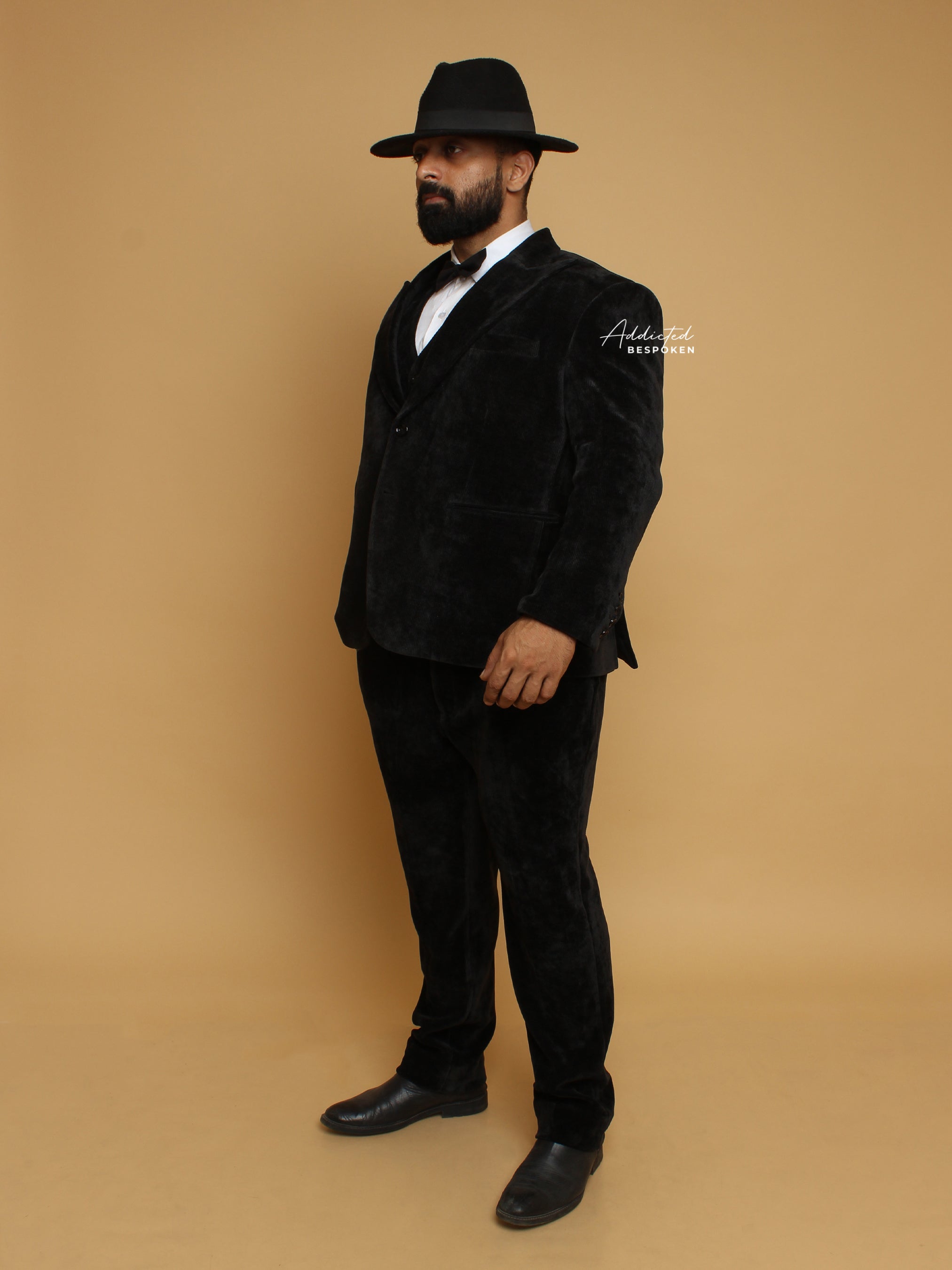 Custom suits, Bespoke Suits, Tailored clothing, Men's custom suits, Tailorman suits.