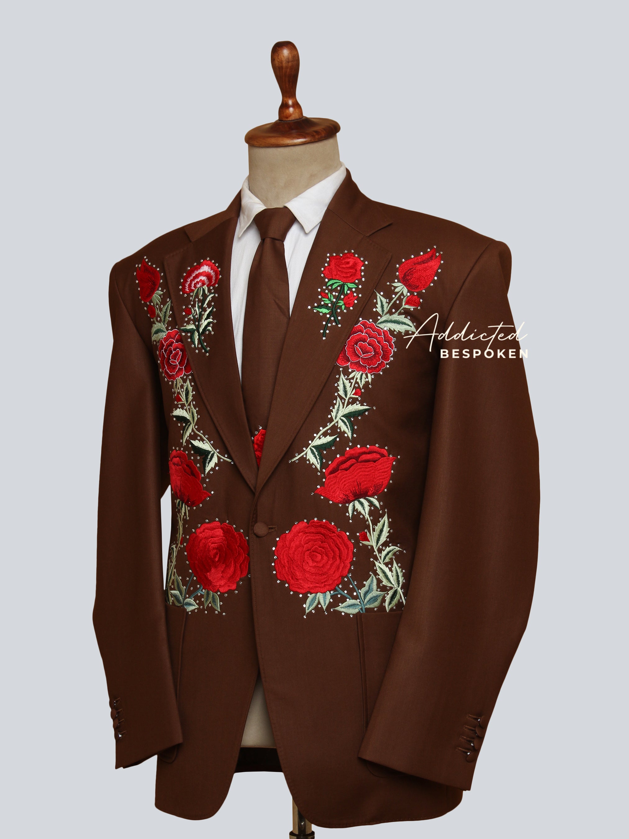 Western Suit, Embroidered Western Suits, Bespoke Wedding Suits, Wedding Men suits, Modern Groom Attire.