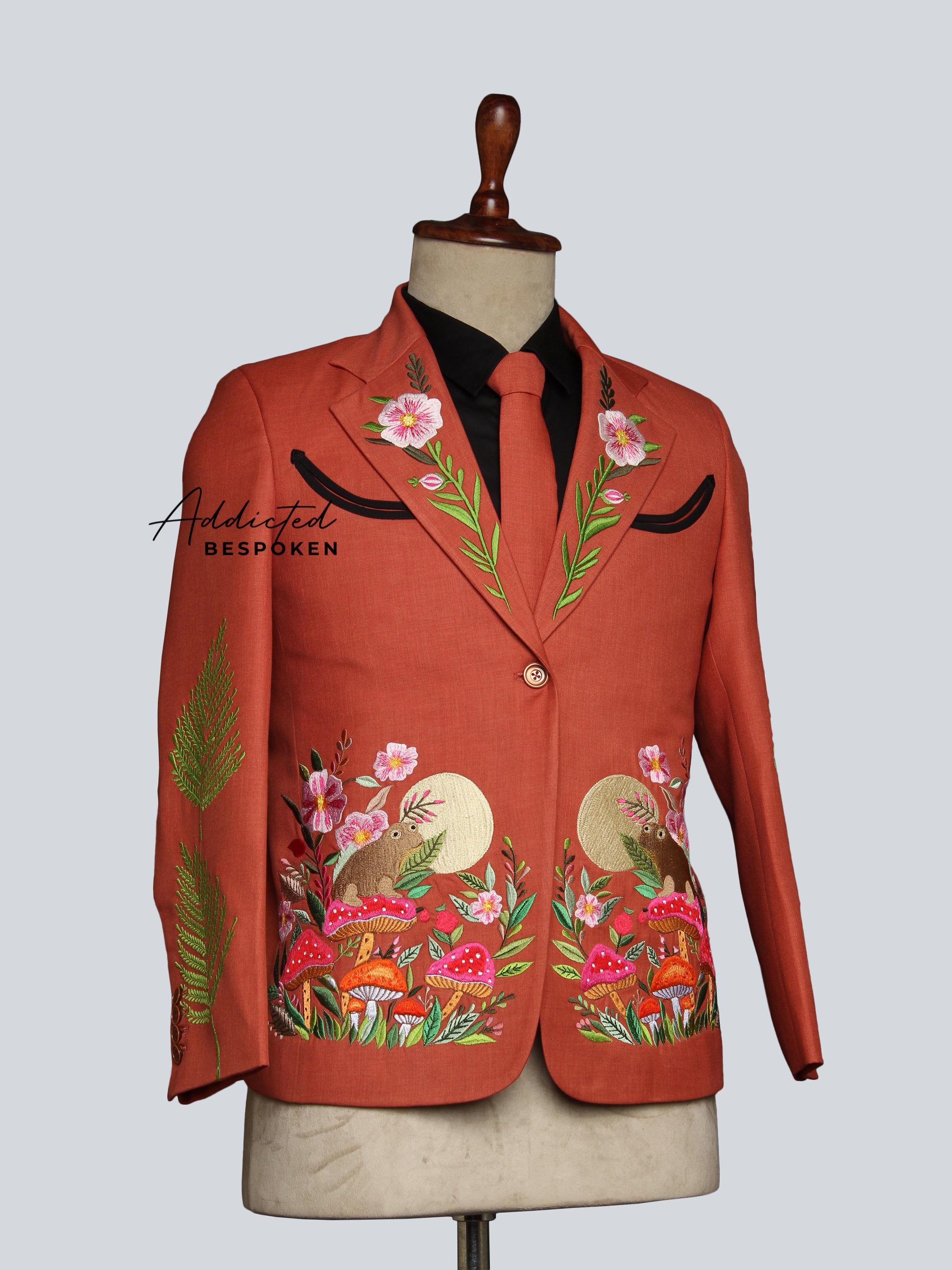 Western Suit, Embroidered Western Suits, Bespoke Wedding Suits, Wedding Men suits, Modern Groom Attire.