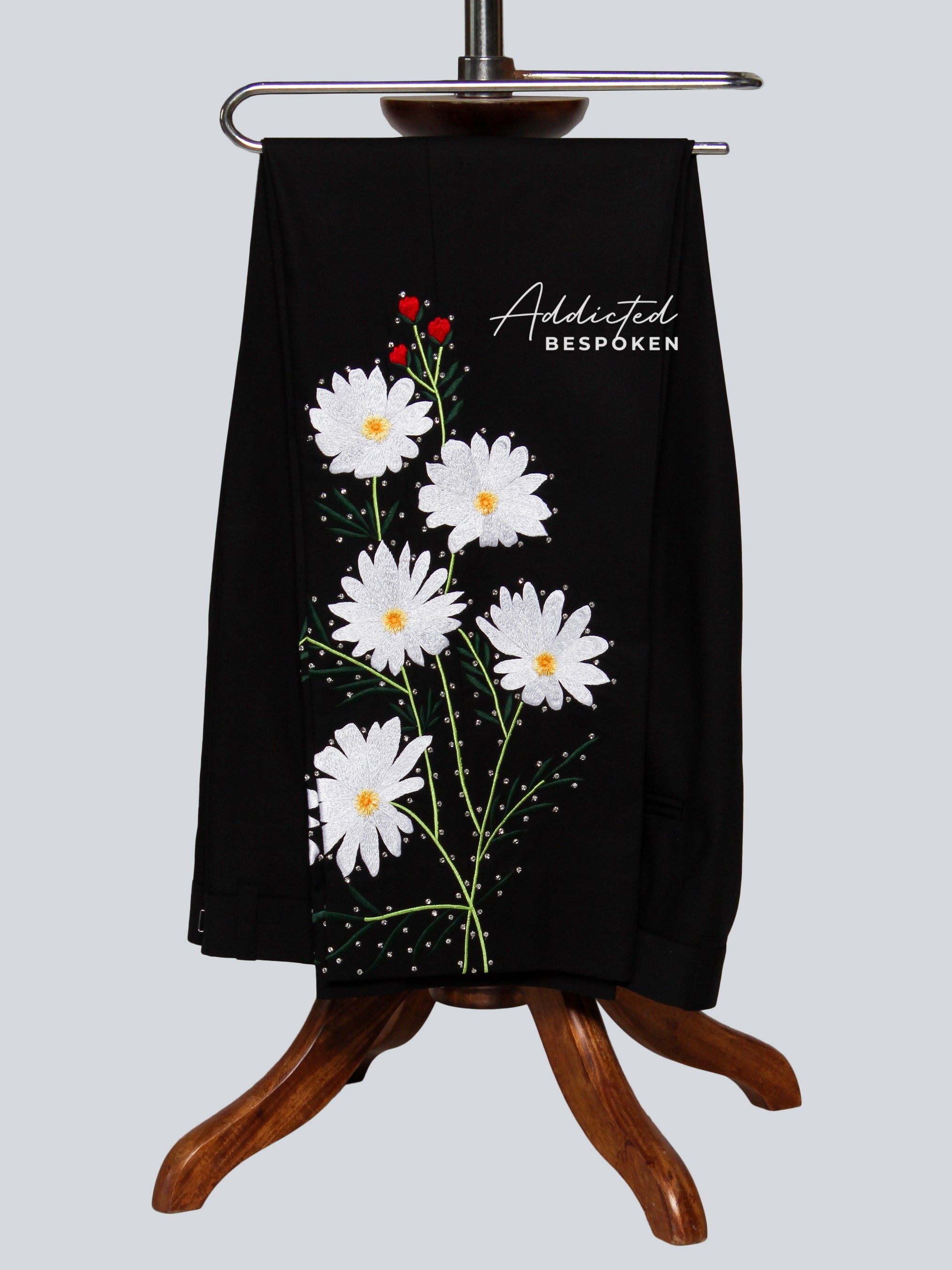 Daisy Embroidered Floral Suit Addicted Bespoken