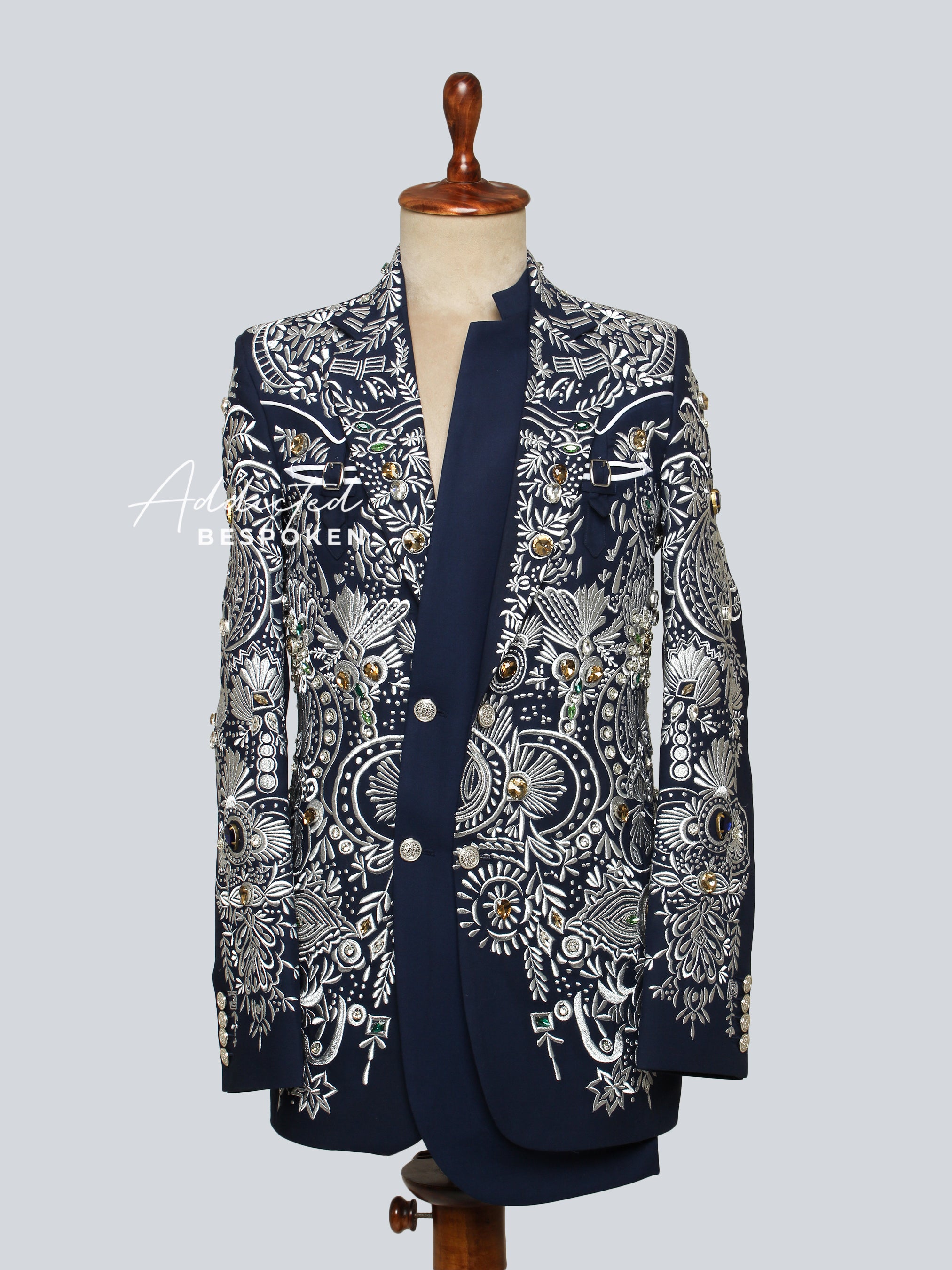 Western Suit, Embroidered Western Suits, Bespoke Wedding Suits, Wedding Men suits, Modern Groom Attire.