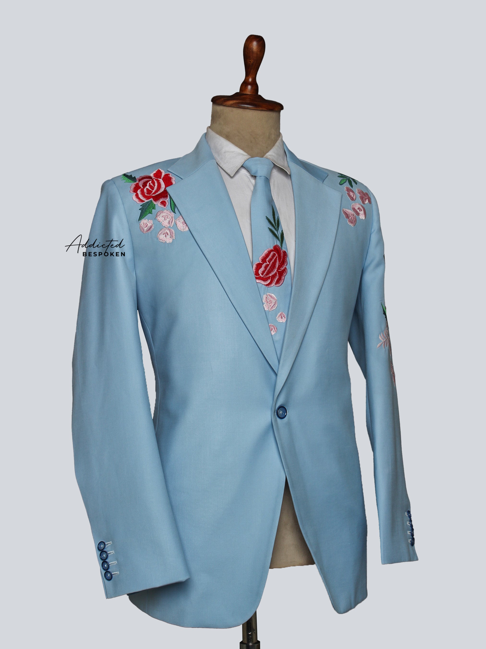Western Suit, Embroidered Western Suits, Bespoke Wedding Suits, Wedding Men suits, Modern Groom Attire.