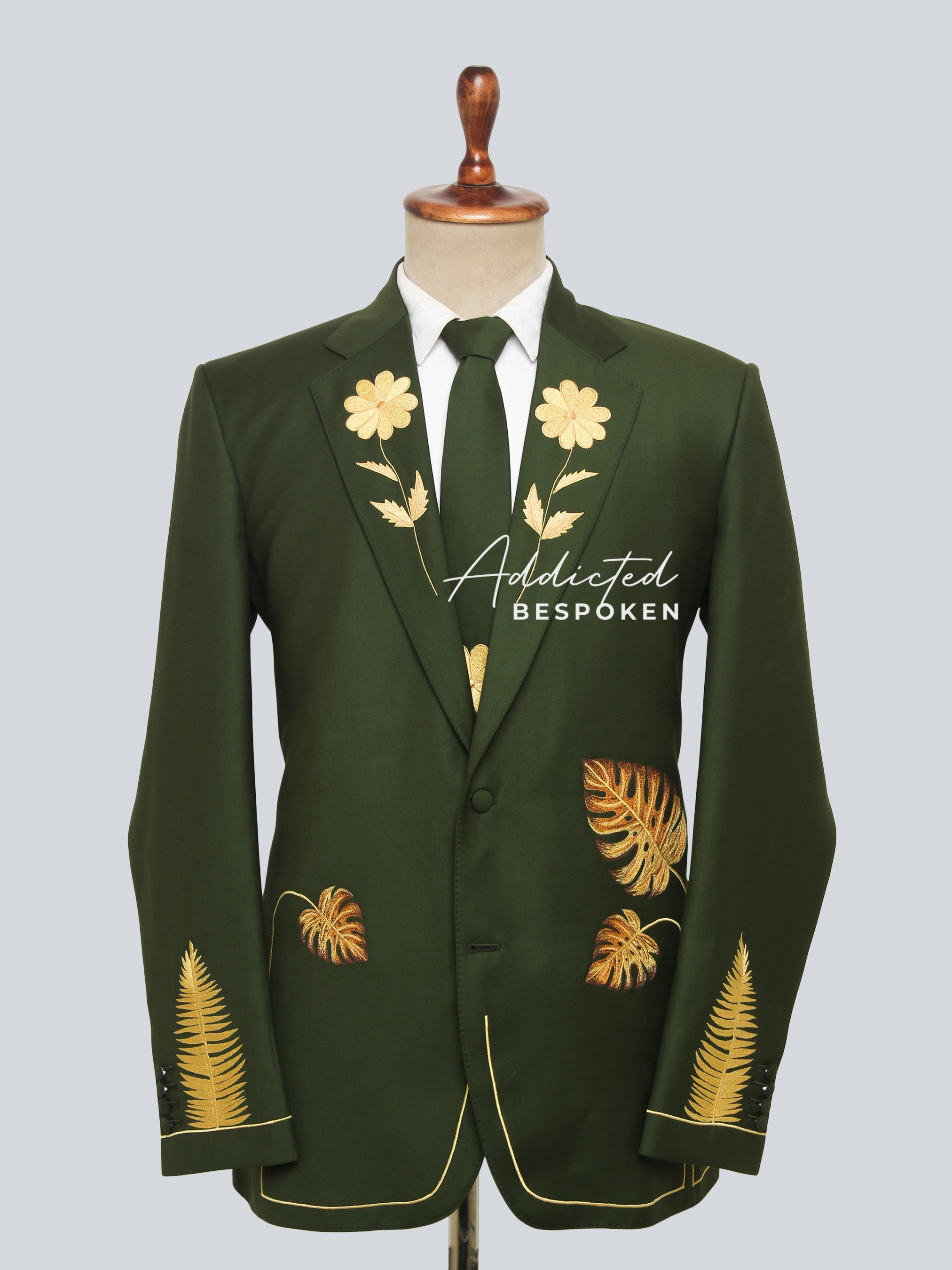 Western Suit, Embroidered Western Suits, Bespoke Wedding Suits, Wedding Men suits, Modern Groom Attire.