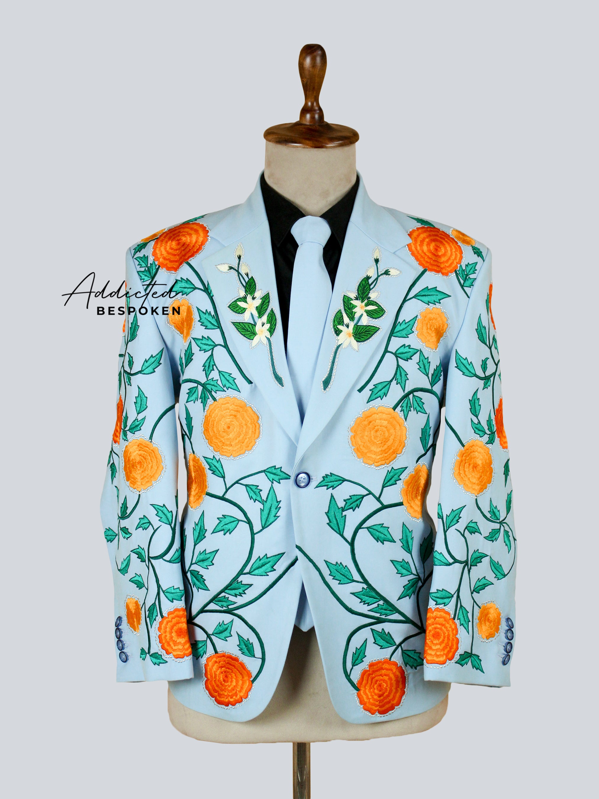 Western Suit, Embroidered Western Suits, Bespoke Wedding Suits, Wedding Men suits, Modern Groom Attire.