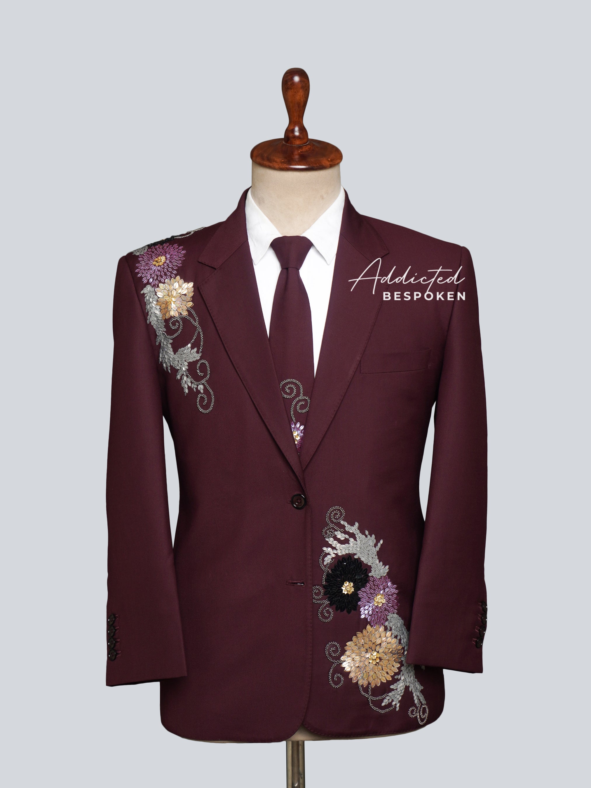 Western Suit, Embroidered Western Suits, Bespoke Wedding Suits, Wedding Men suits, Modern Groom Attire.