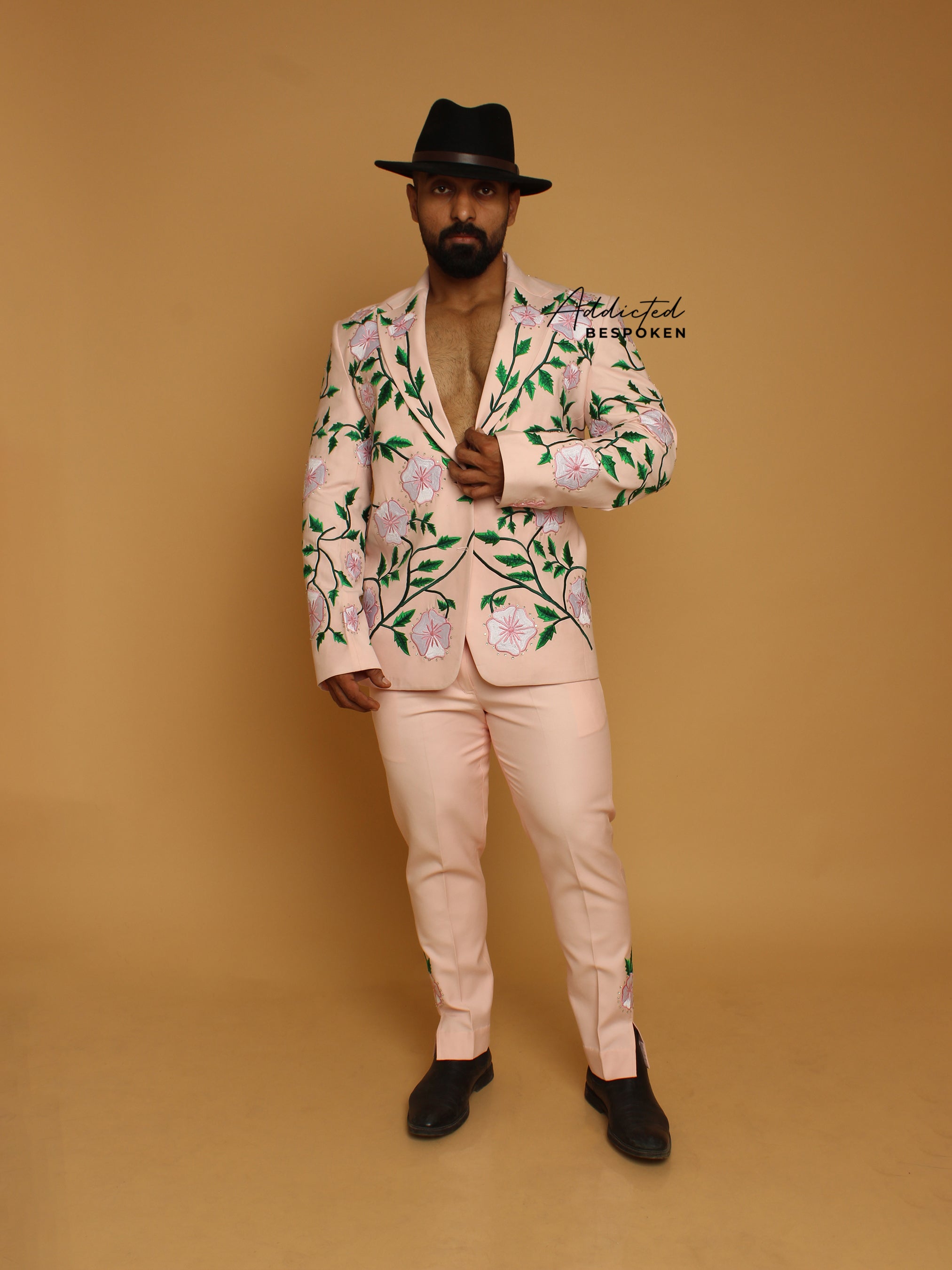 Western Suit, Embroidered Western Suits, Bespoke Wedding Suits, Wedding Men suits, Modern Groom Attire.