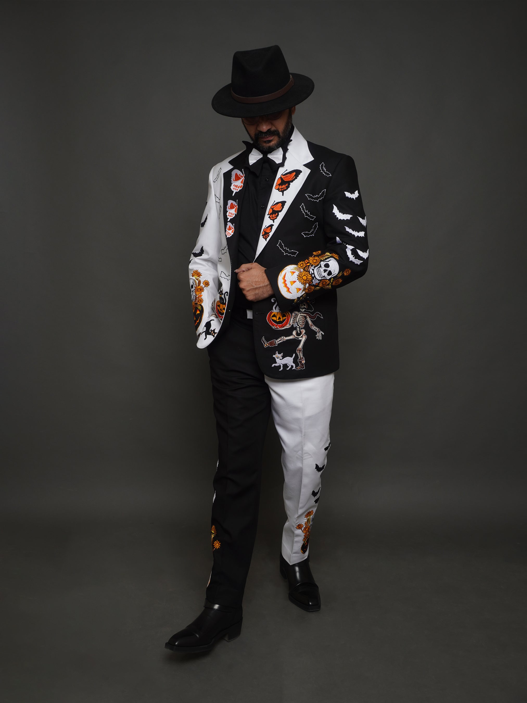 Halloween Party Suit (CLS)