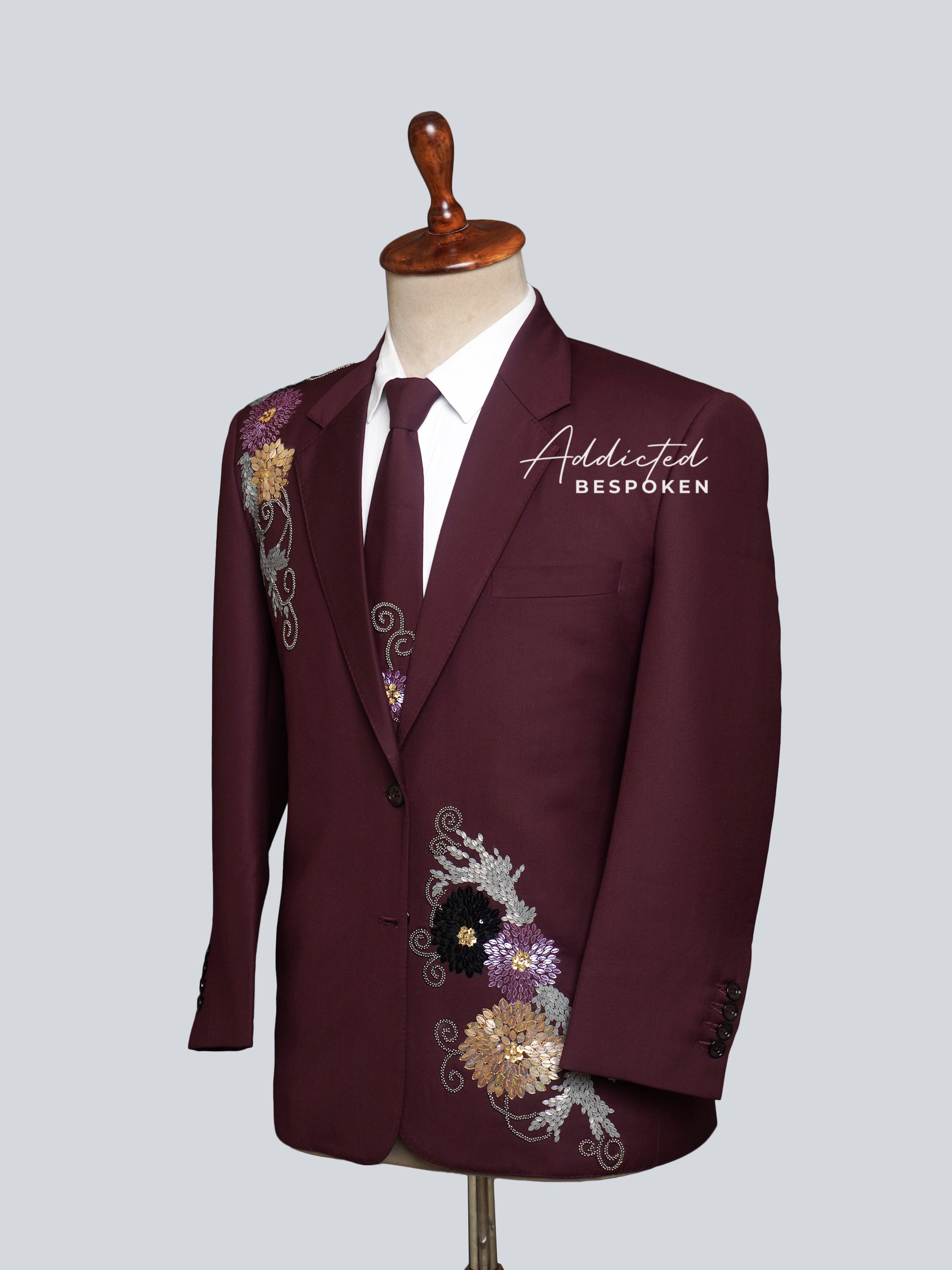 Western Suit, Embroidered Western Suits, Bespoke Wedding Suits, Wedding Men suits, Modern Groom Attire.
