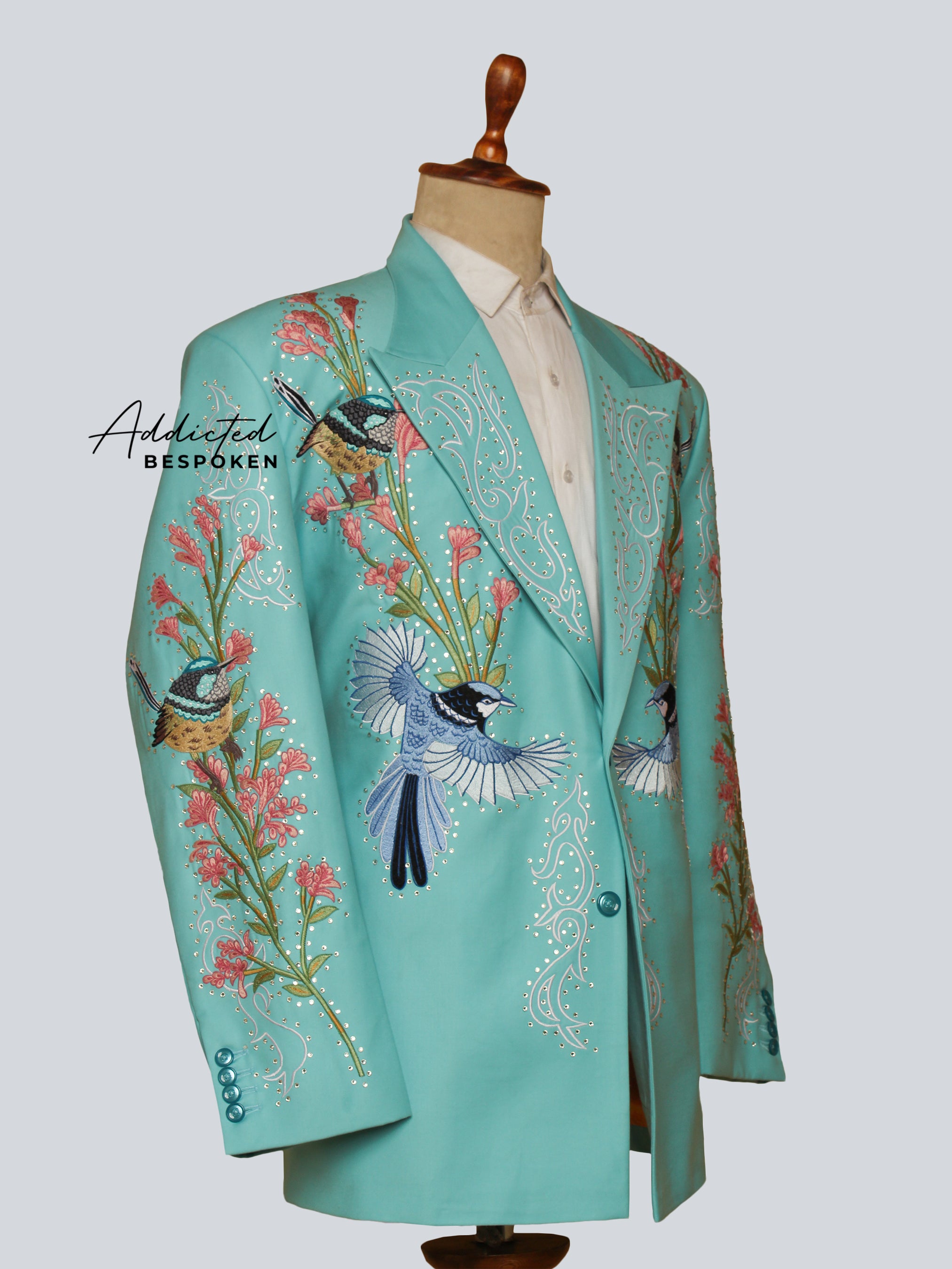 Western Suit, Embroidered Western Suits, Bespoke Wedding Suits, Wedding Men suits, Modern Groom Attire.