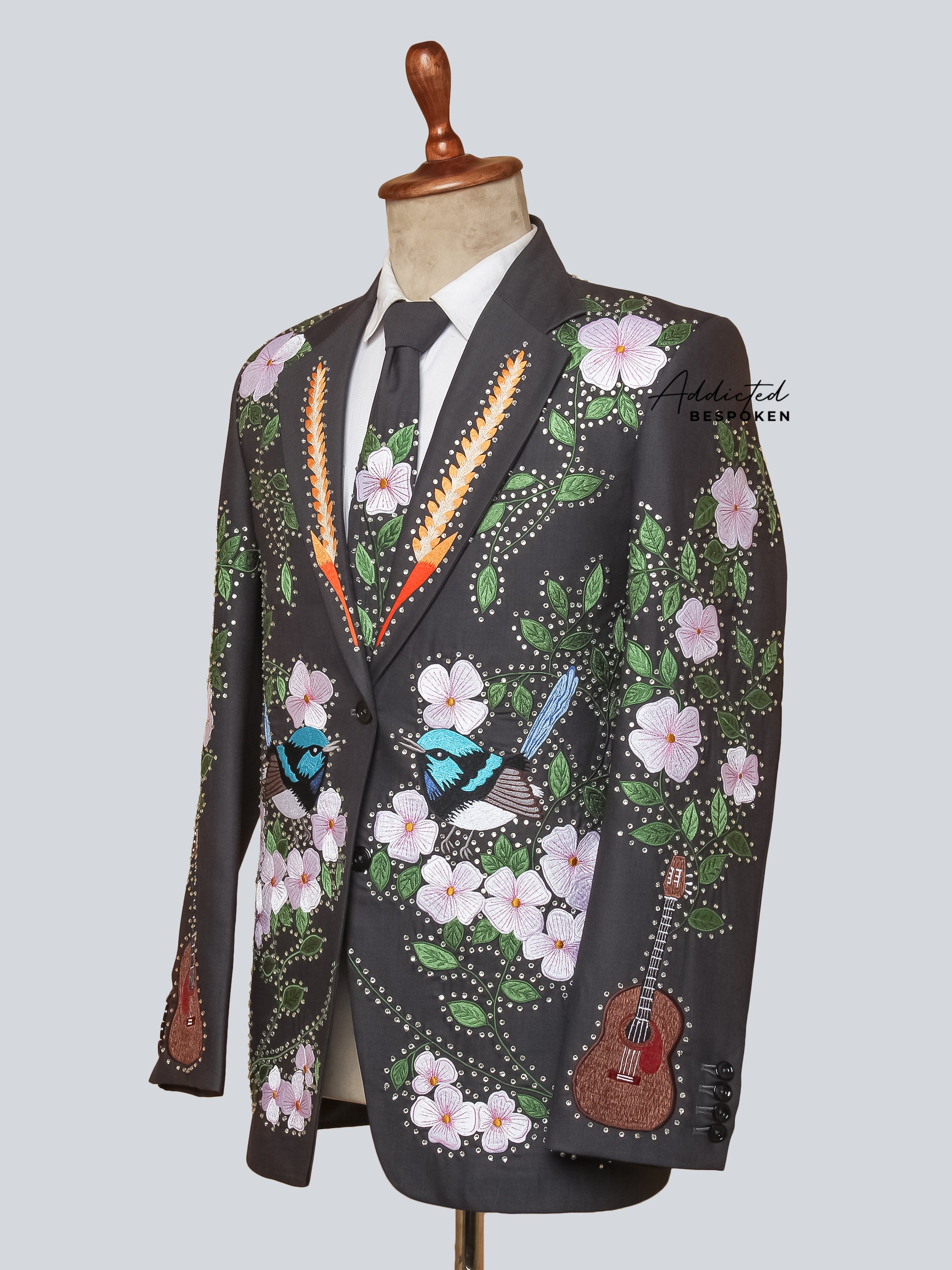 Western Suit, Embroidered Western Suits, Bespoke Wedding Suits, Wedding Men suits, Modern Groom Attire.