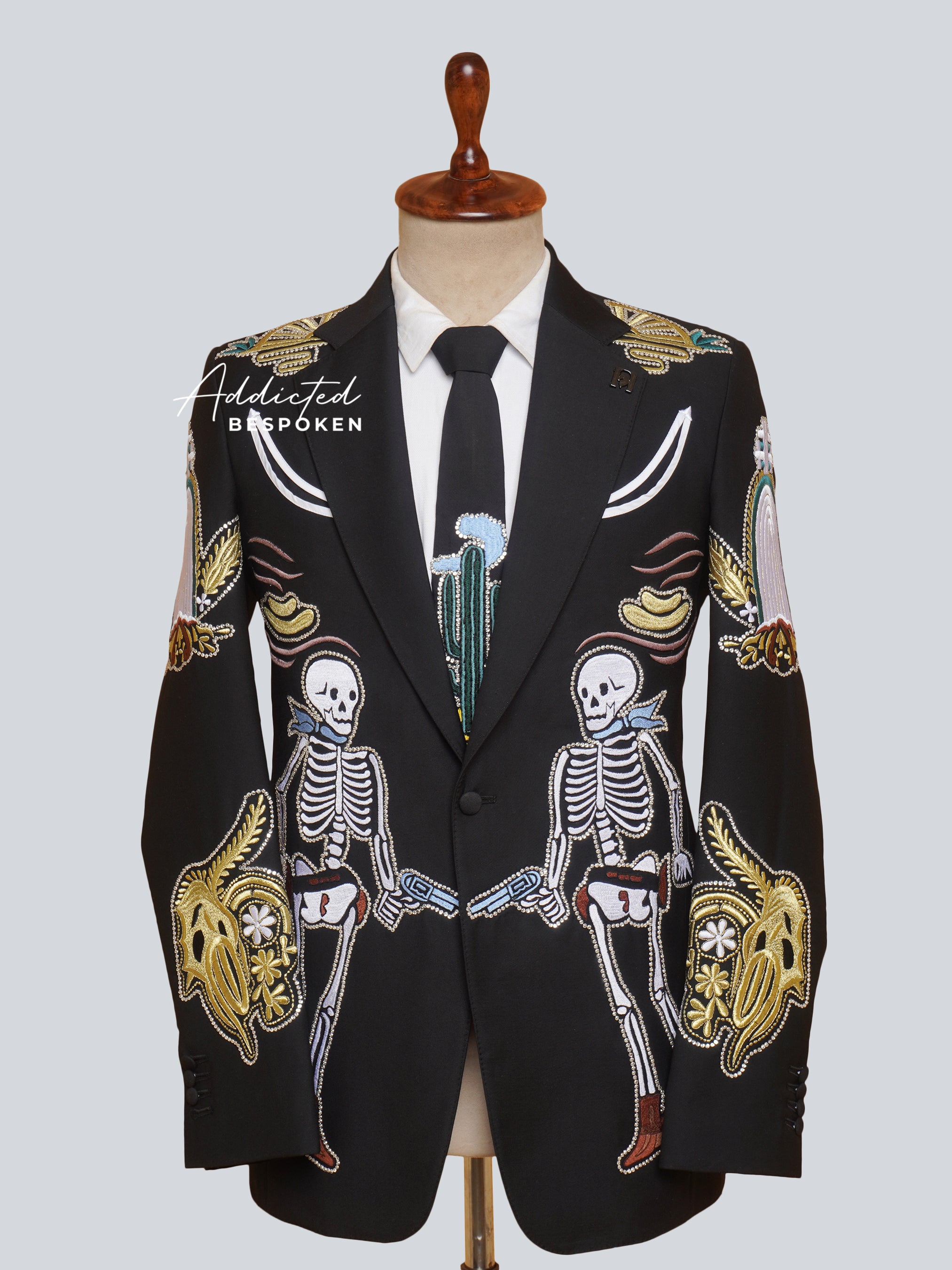 Western Suit, Embroidered Western Suits, Bespoke Wedding Suits, Wedding Men suits, Modern Groom Attire.