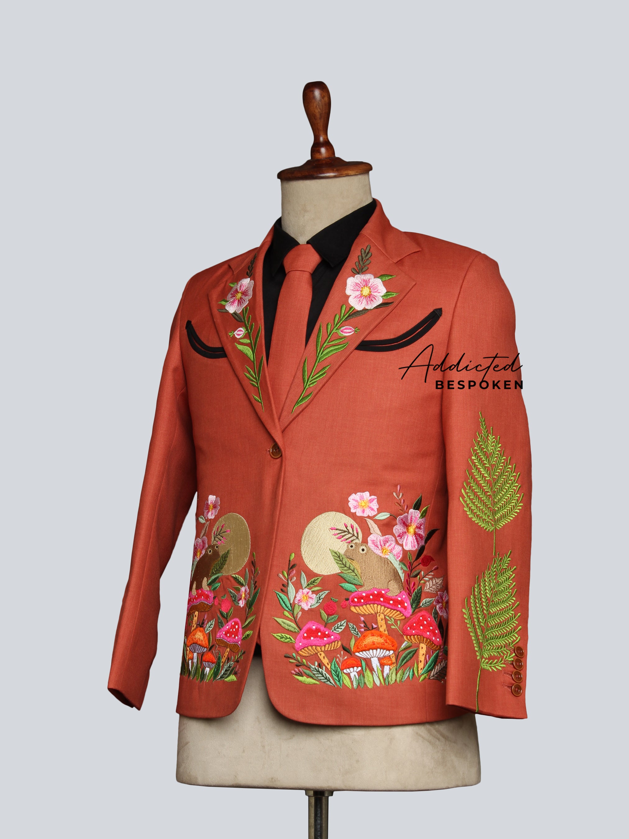 Western Suit, Embroidered Western Suits, Bespoke Wedding Suits, Wedding Men suits, Modern Groom Attire.